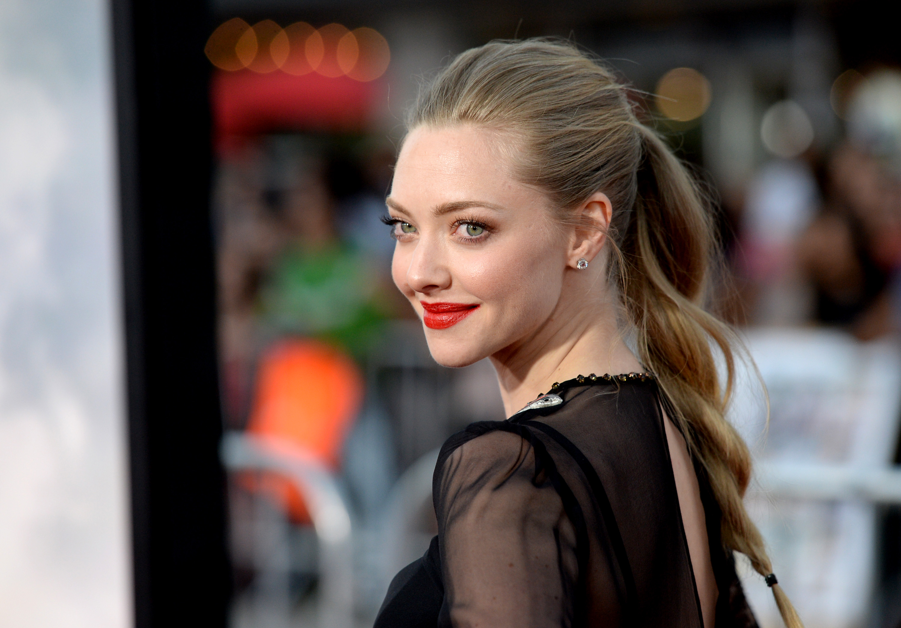 Amanda Seyfried Says She S Felt Pressured To Do Nude Scenes I Wanted