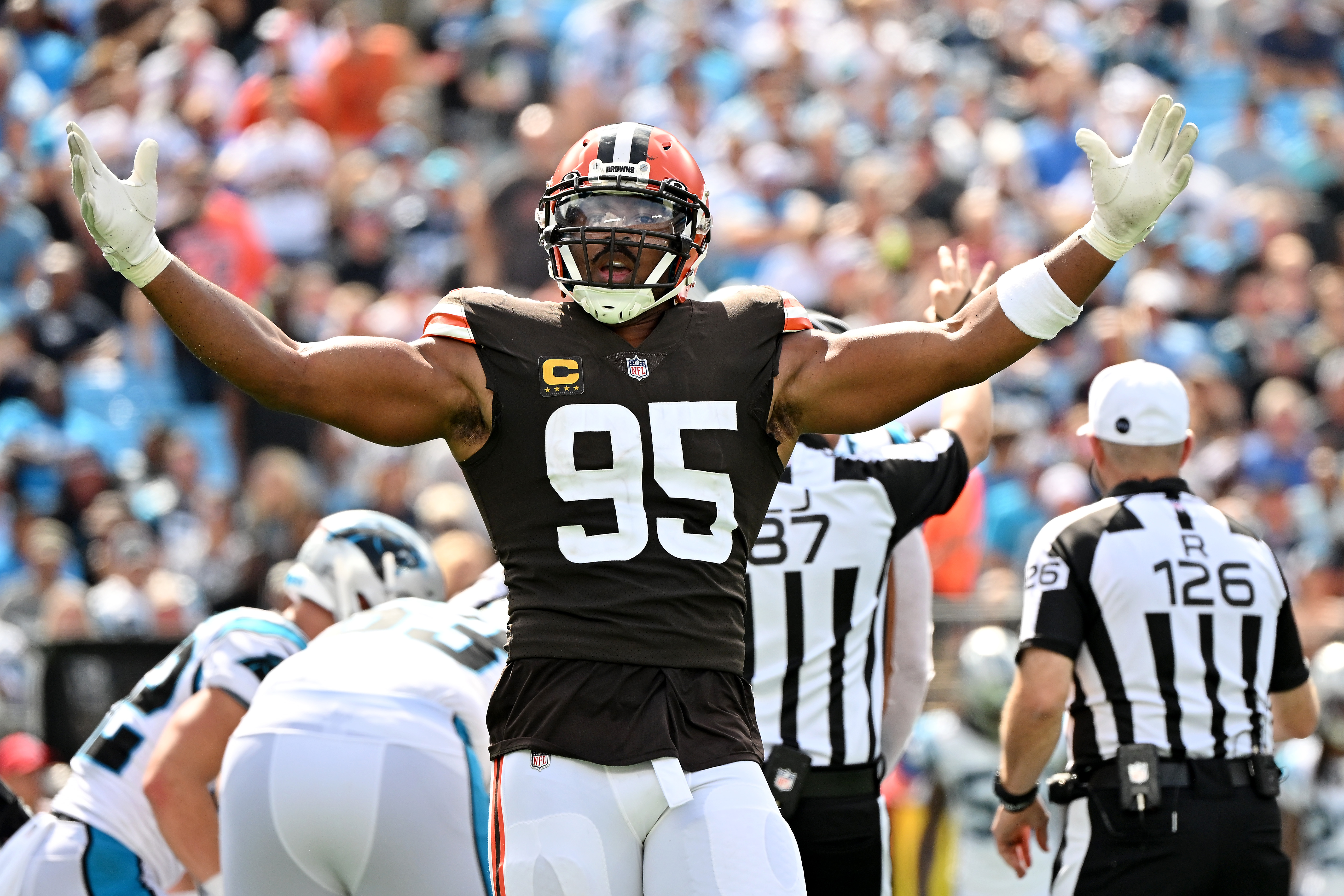 Myles Garrett: Cleveland Browns' Myles Garrett flips his Porsche