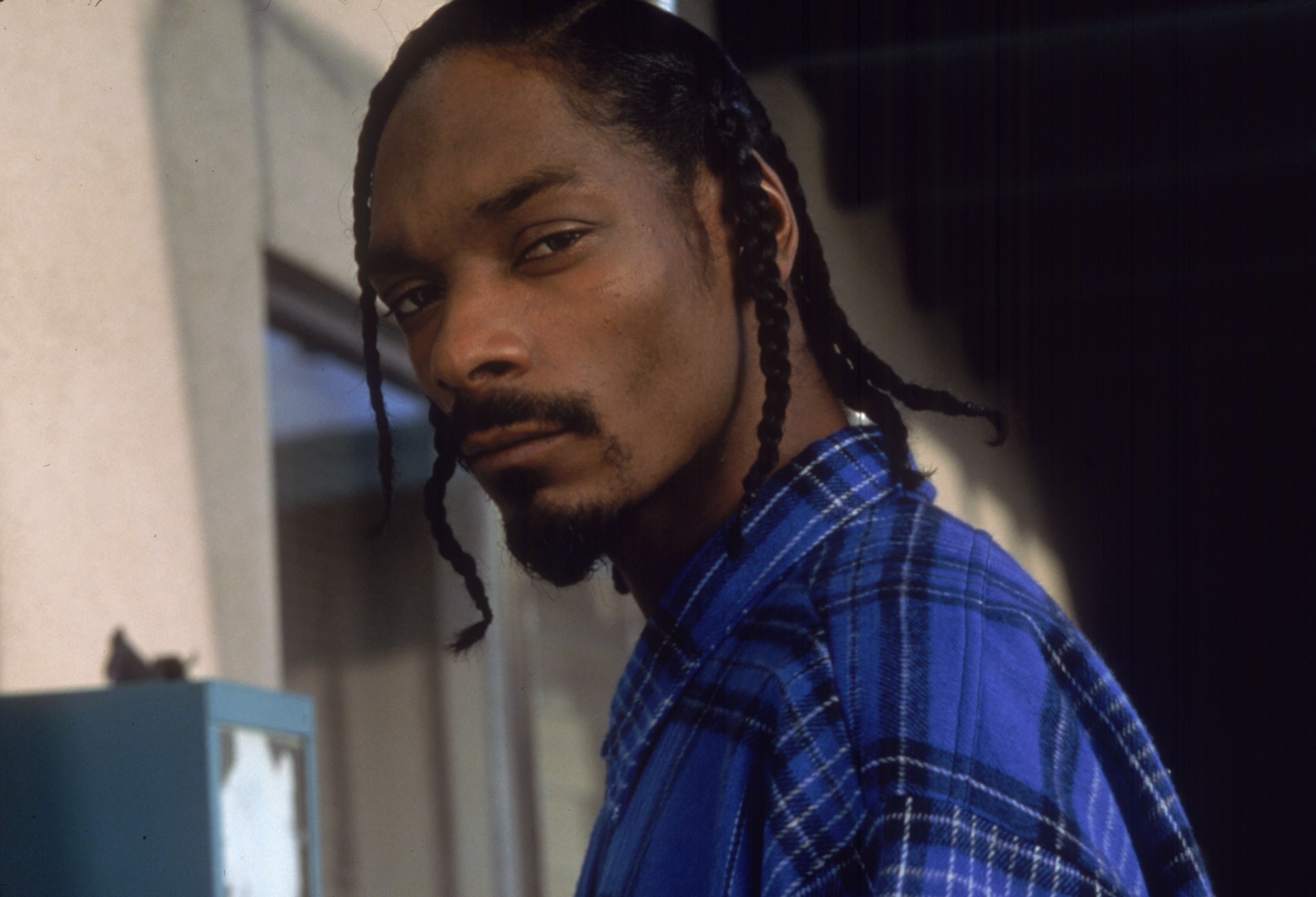 Revisit Snoop Dogg’s “Who Am I (What’s My Name)” In Honor Of His Birthday