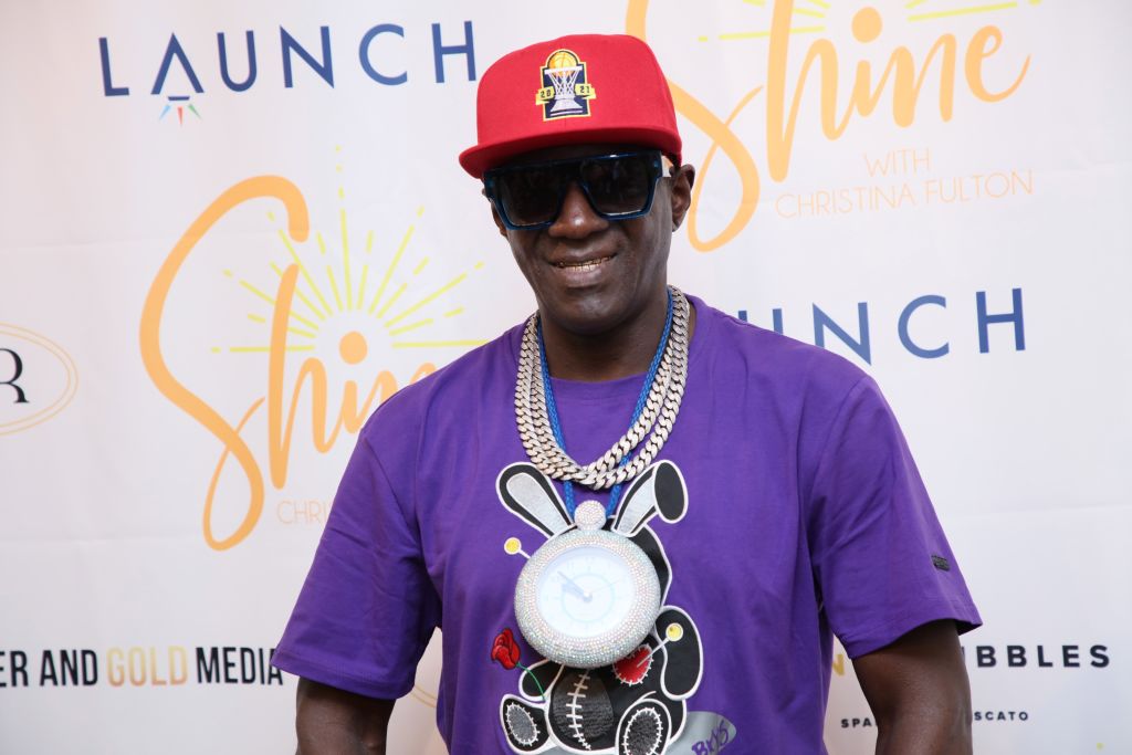 Flavor Flav Goes Off On Spirit Airlines Gate Agent: Watch