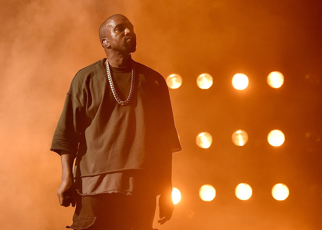 Kanye West Returns To Twitter