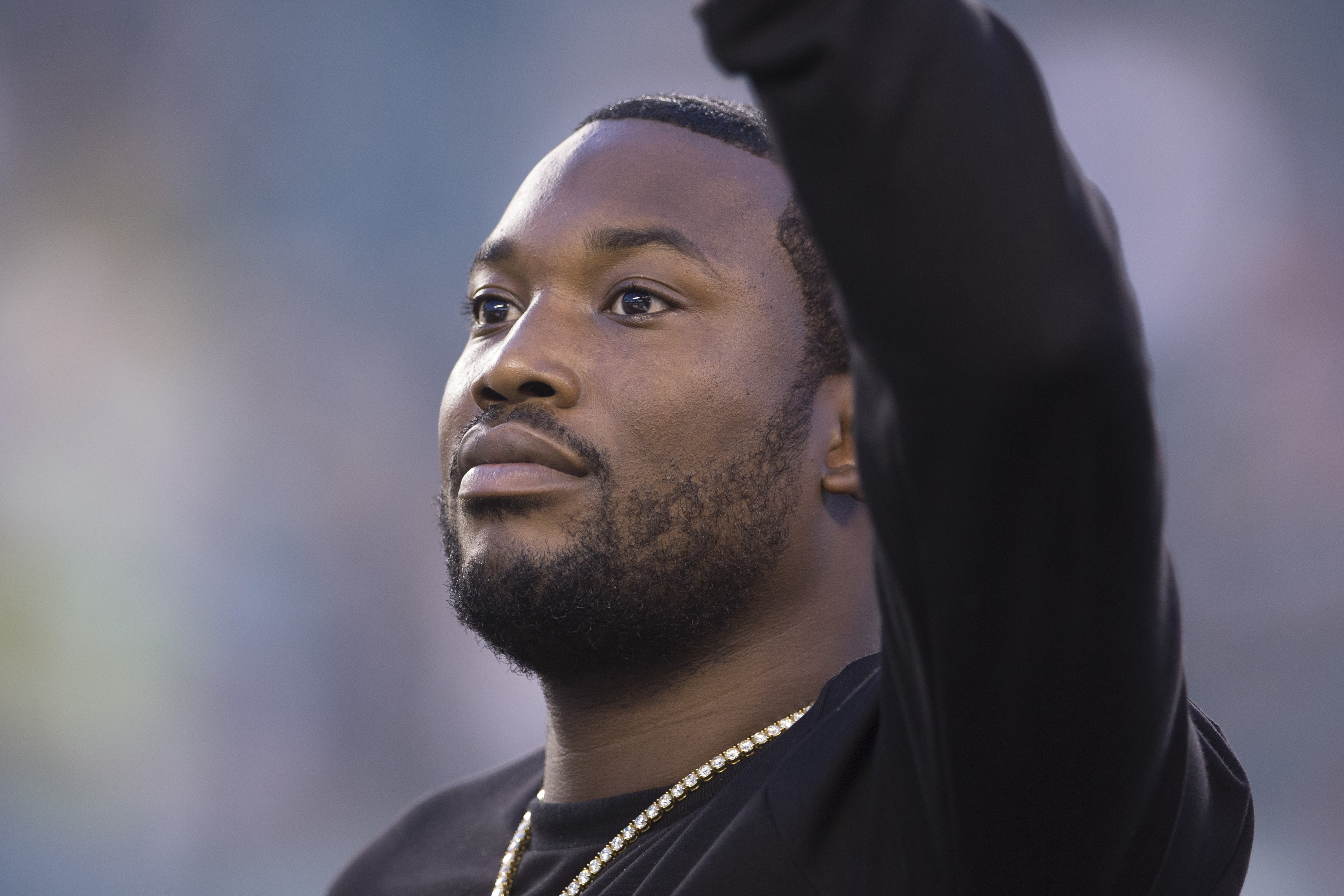 Meek Mill Disses 49ers Fans With 'Hit 'Em Up' Freestyle After