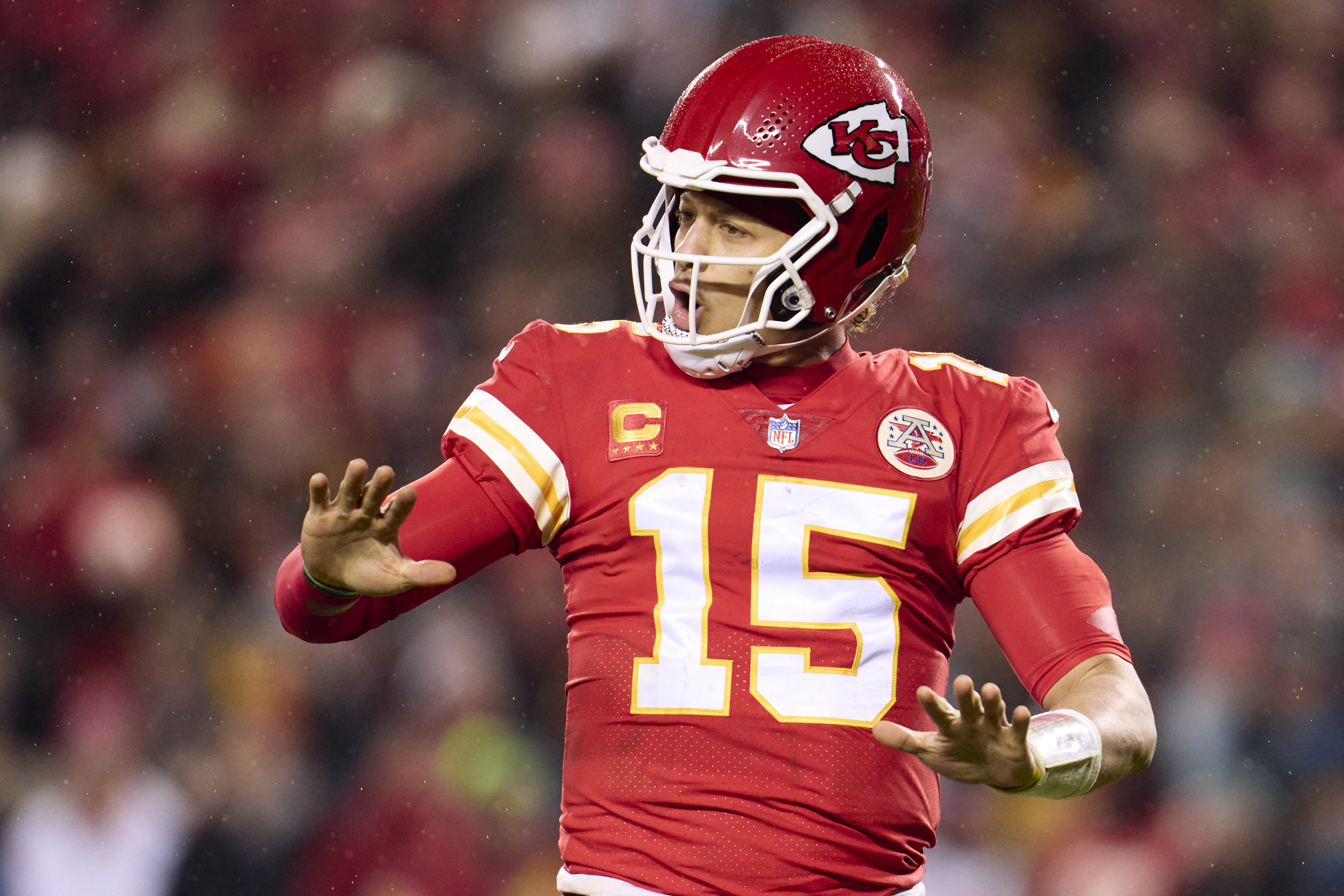 TRENDDING] Patrick Mahomes Kansas City Chiefs Nfl Yeezy