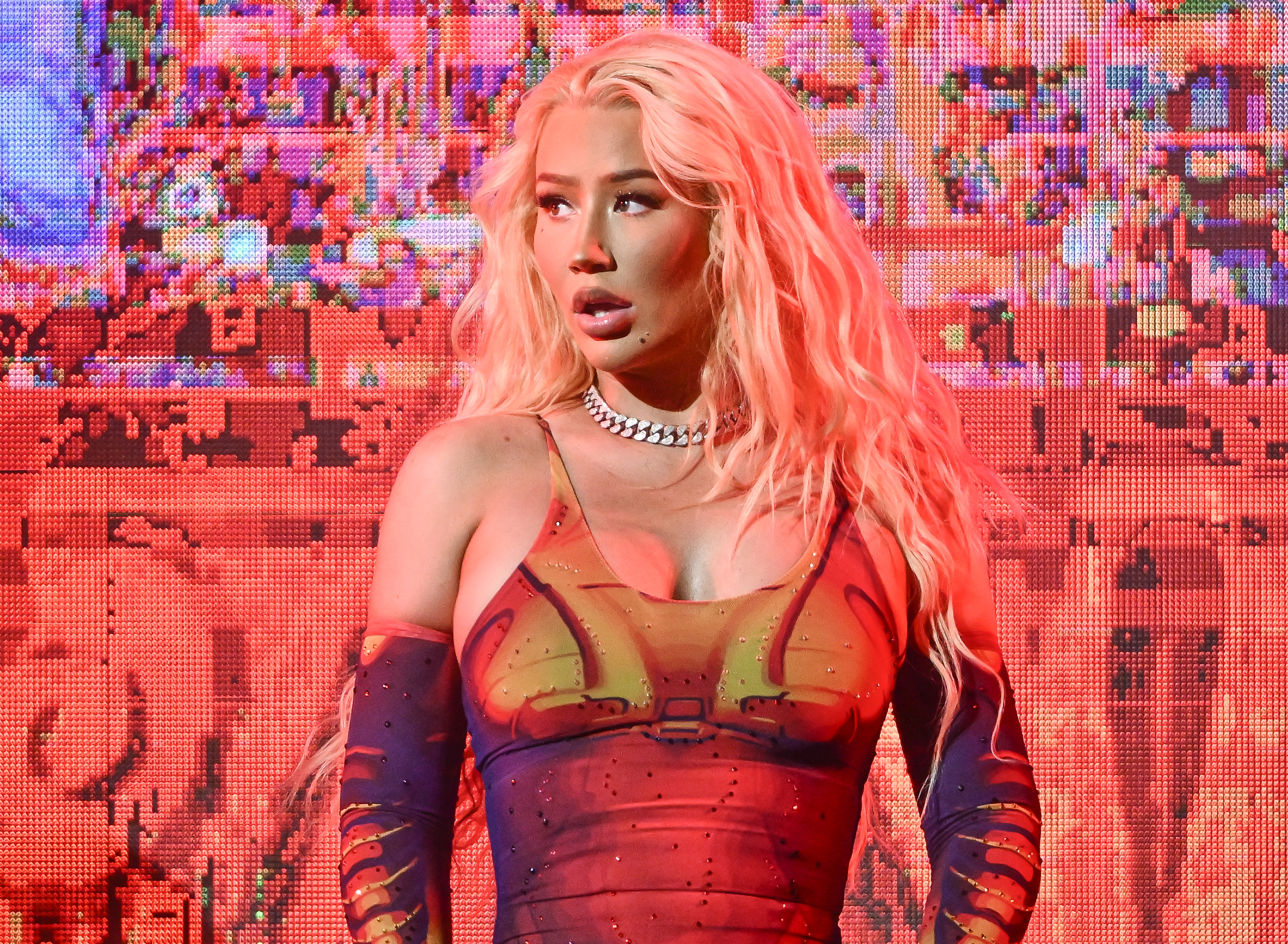 Iggy Azalea is now on OnlyFans: 'Hotter than hell'