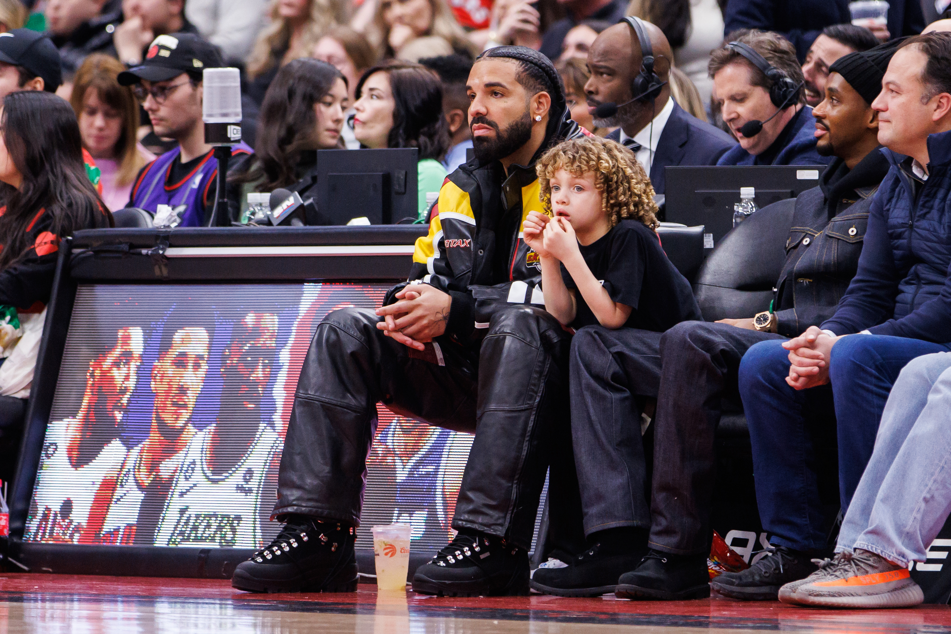 Drake & Adonis Have A Blast At The Raptors Game