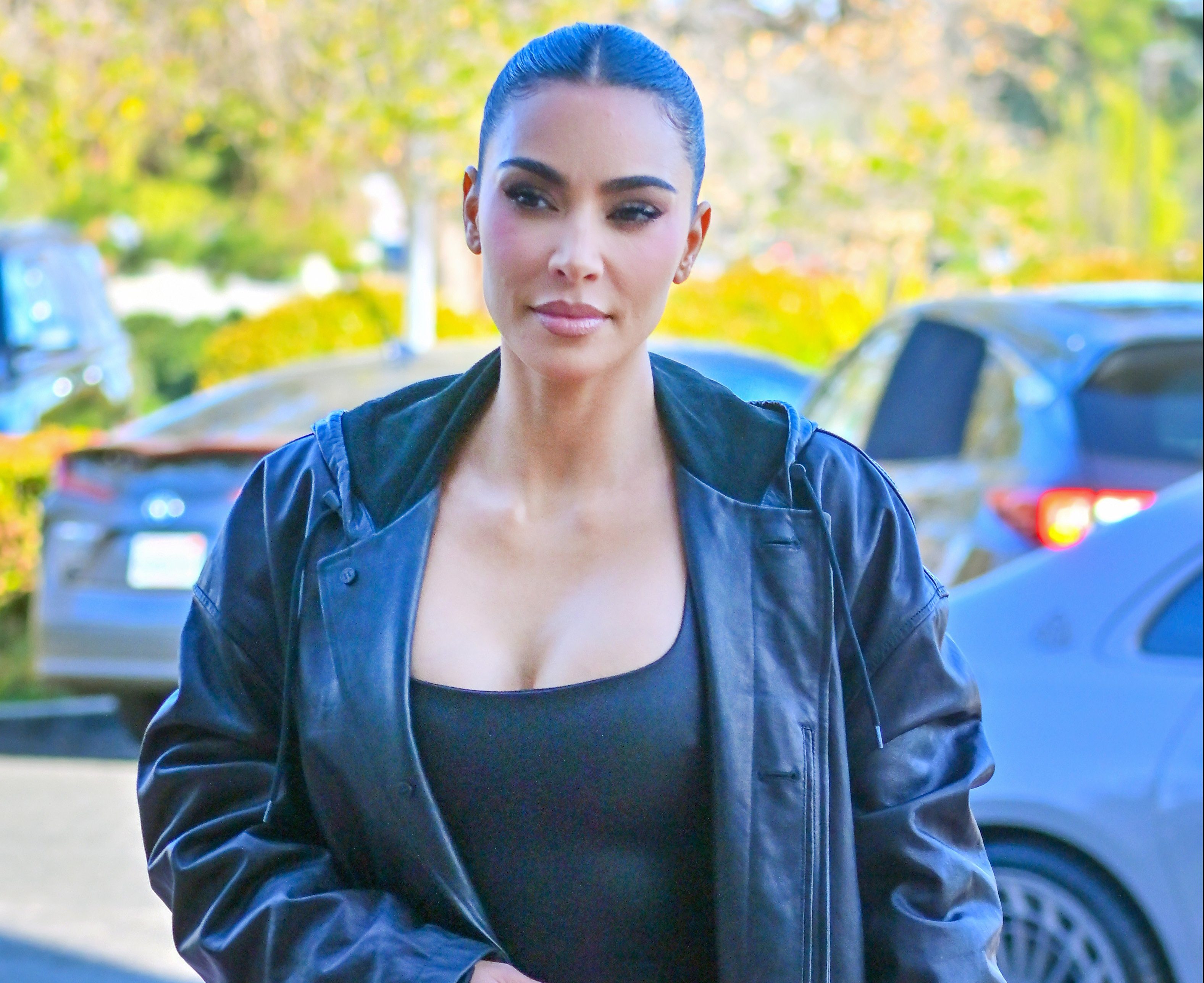 Kim buckles up in Italy, more of the best photos from her trip to