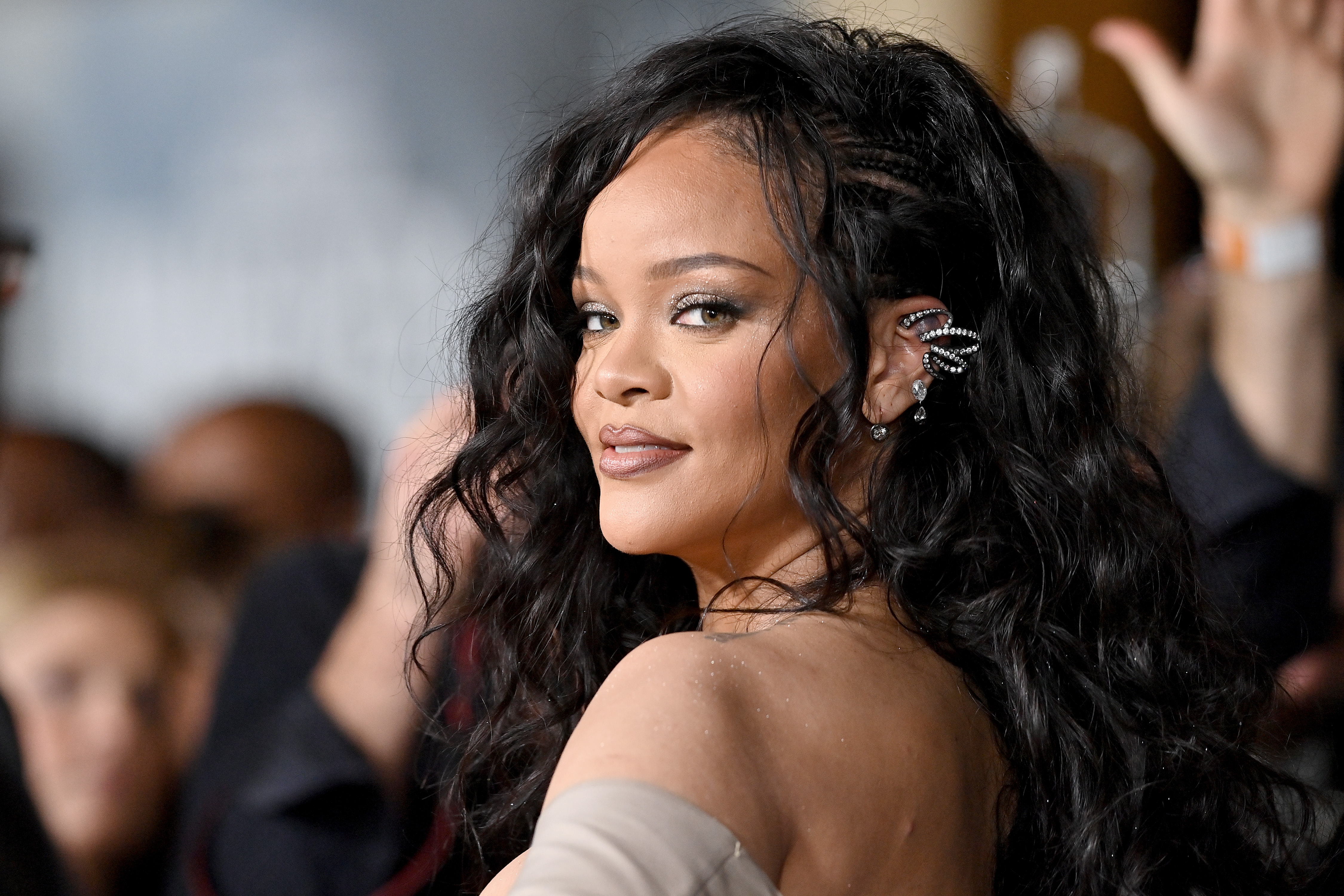 Rihanna 'Focused' on 'Rehearsing' for Super Bowl Halftime Show