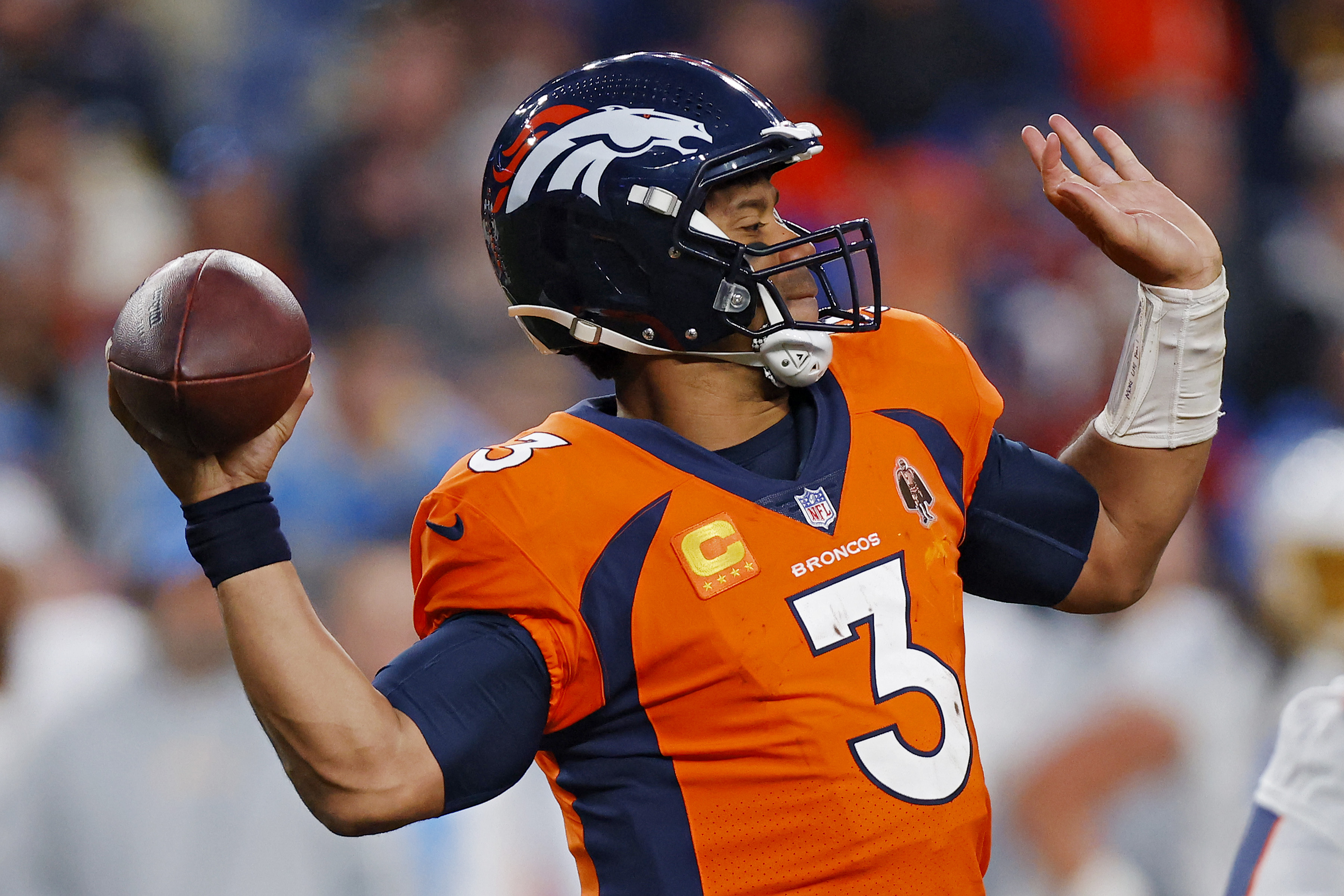 Broncos quarterback Russell Wilson's charity criticized over spending  records - Axios Denver