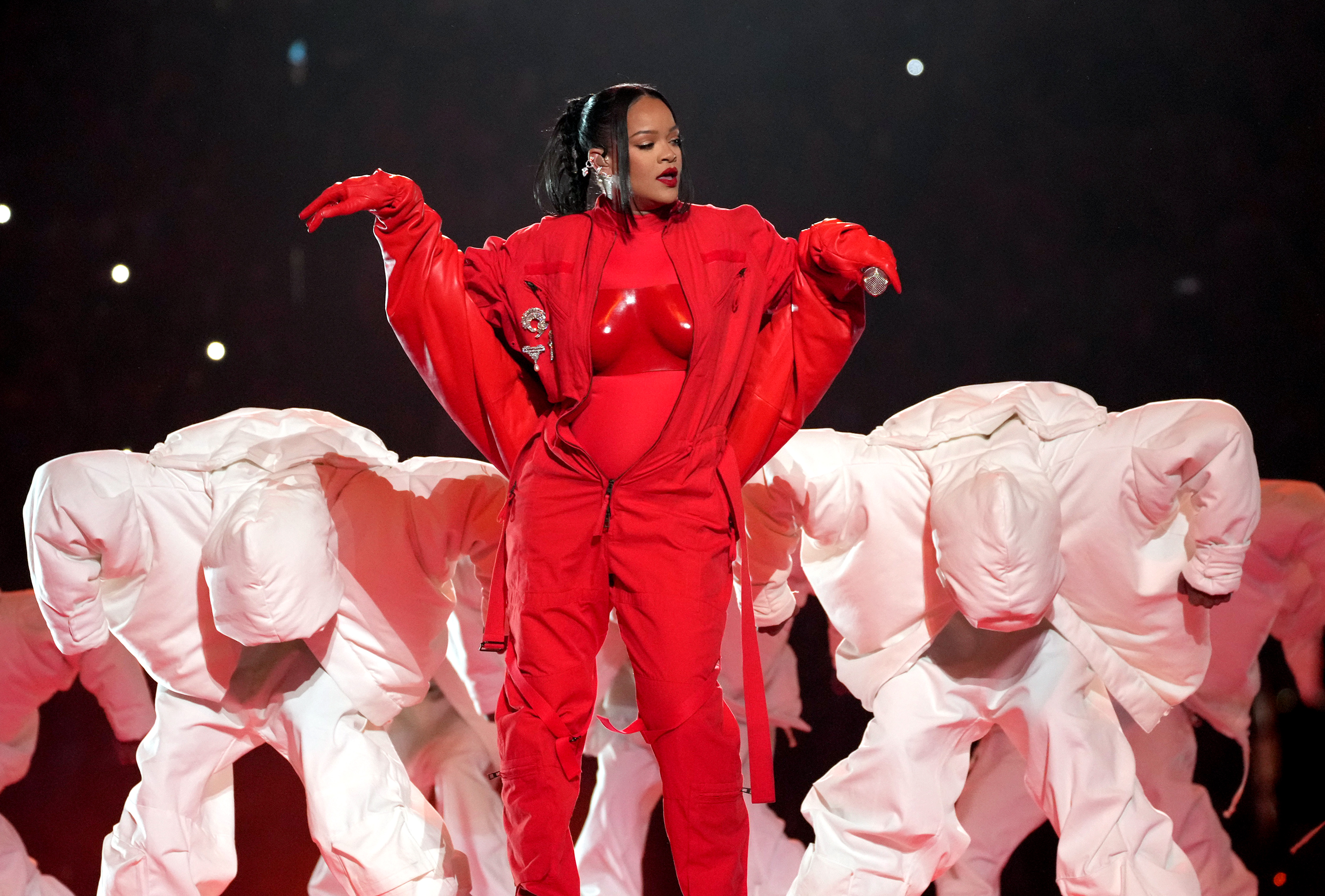 Rihanna’s Spotify Streams Spike By Nearly 2600% After Super Bowl