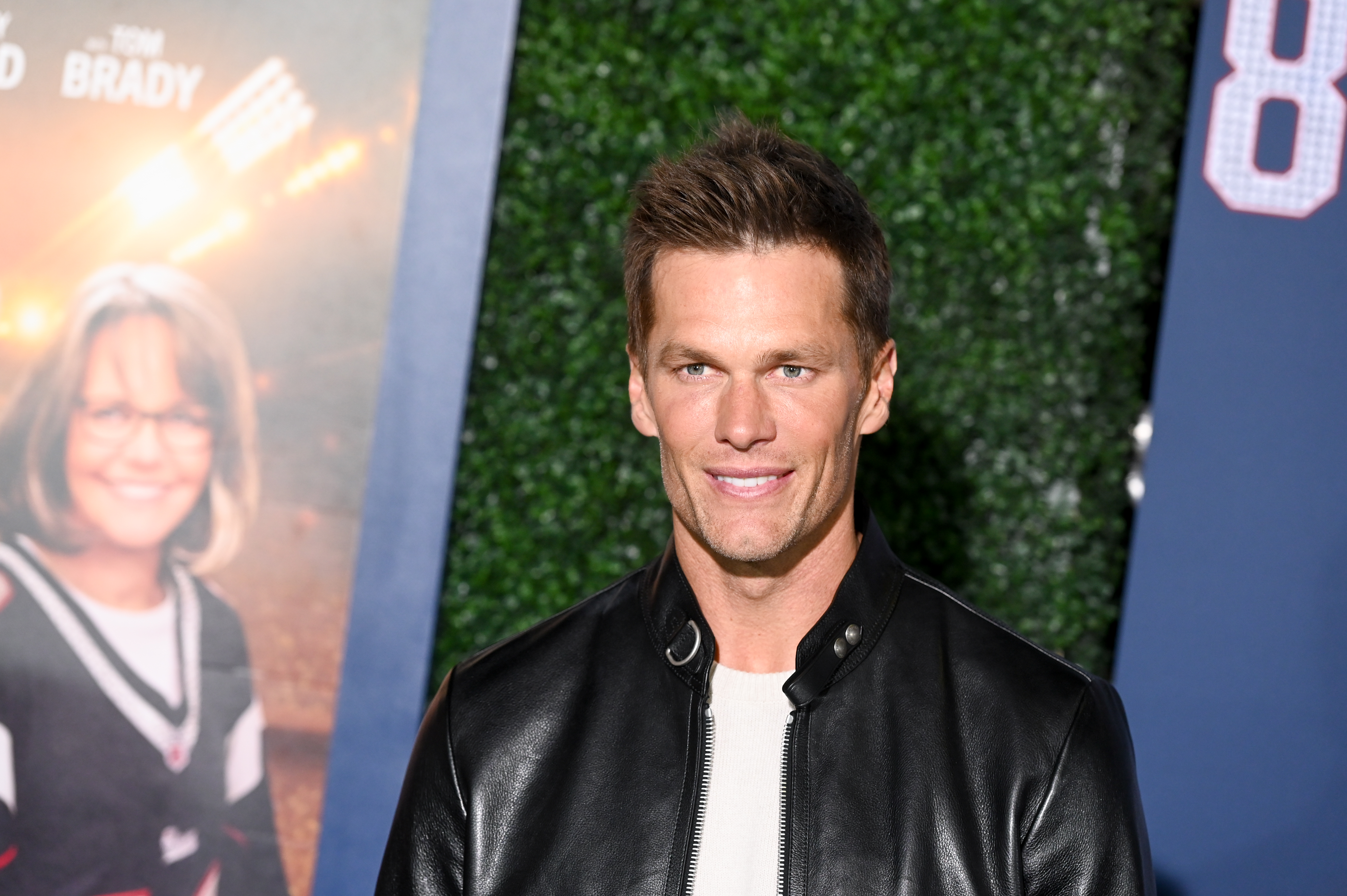 Tom Brady tweets response to persistent Miami Dolphins rumor