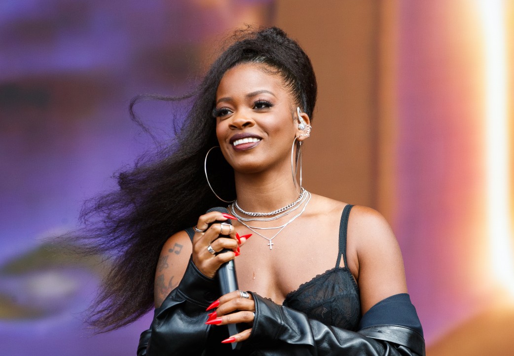 Ari Lennox Wants Disney Crown, Asks To Audition For “The Princess & The Frog”