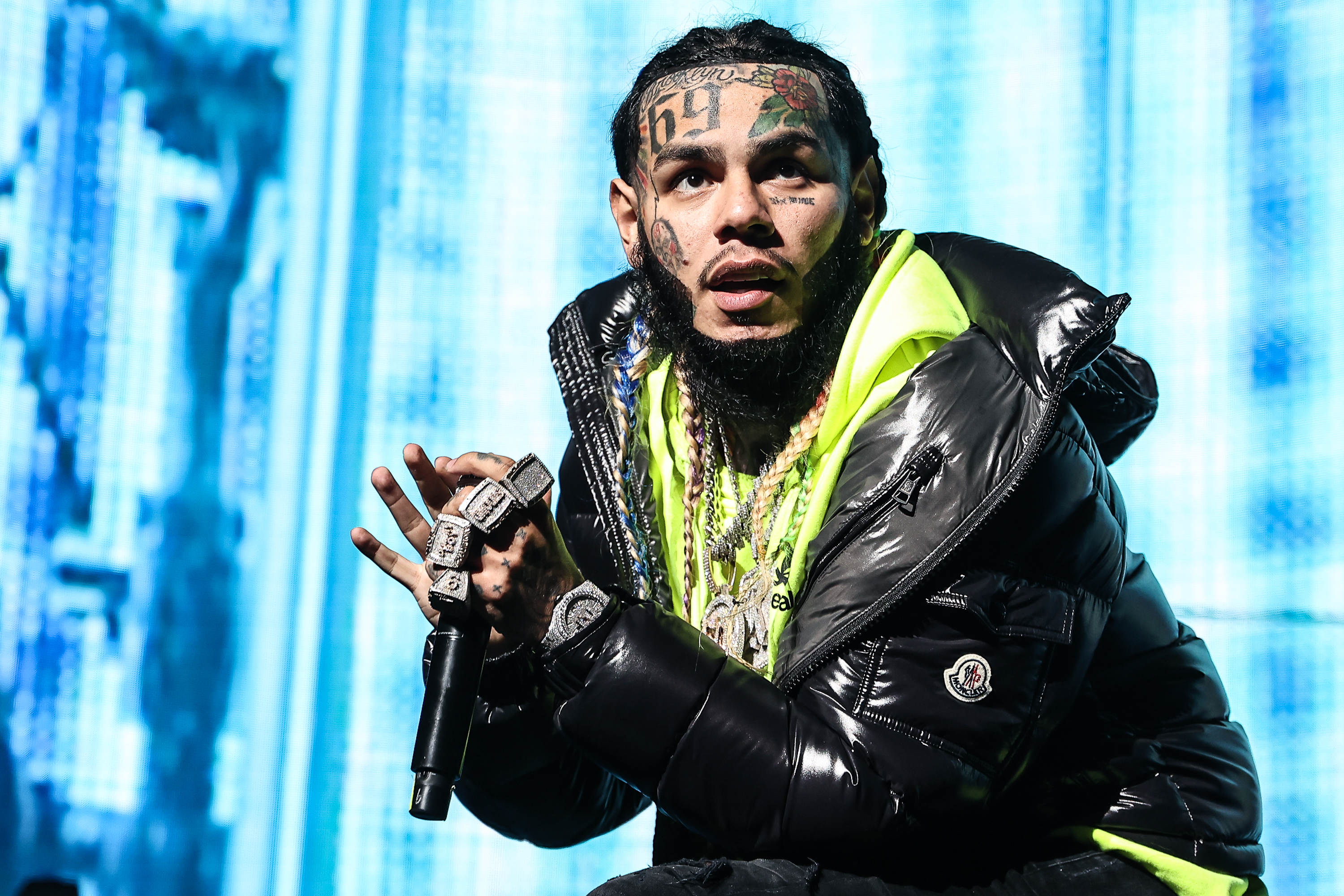 Tekashi 6ix9ine Breaks Silence On Gym Attack In Tell-All Interview: “It Was Cowardly”