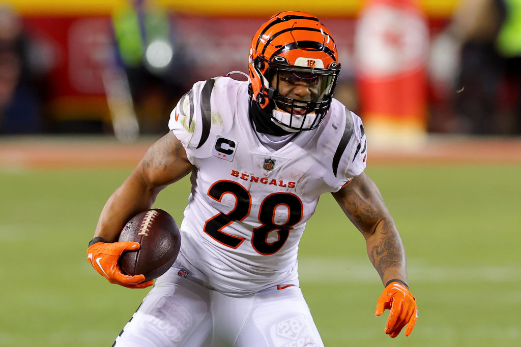 Cincinnati Bengals running back Joe Mixon faces misdemeanor charge