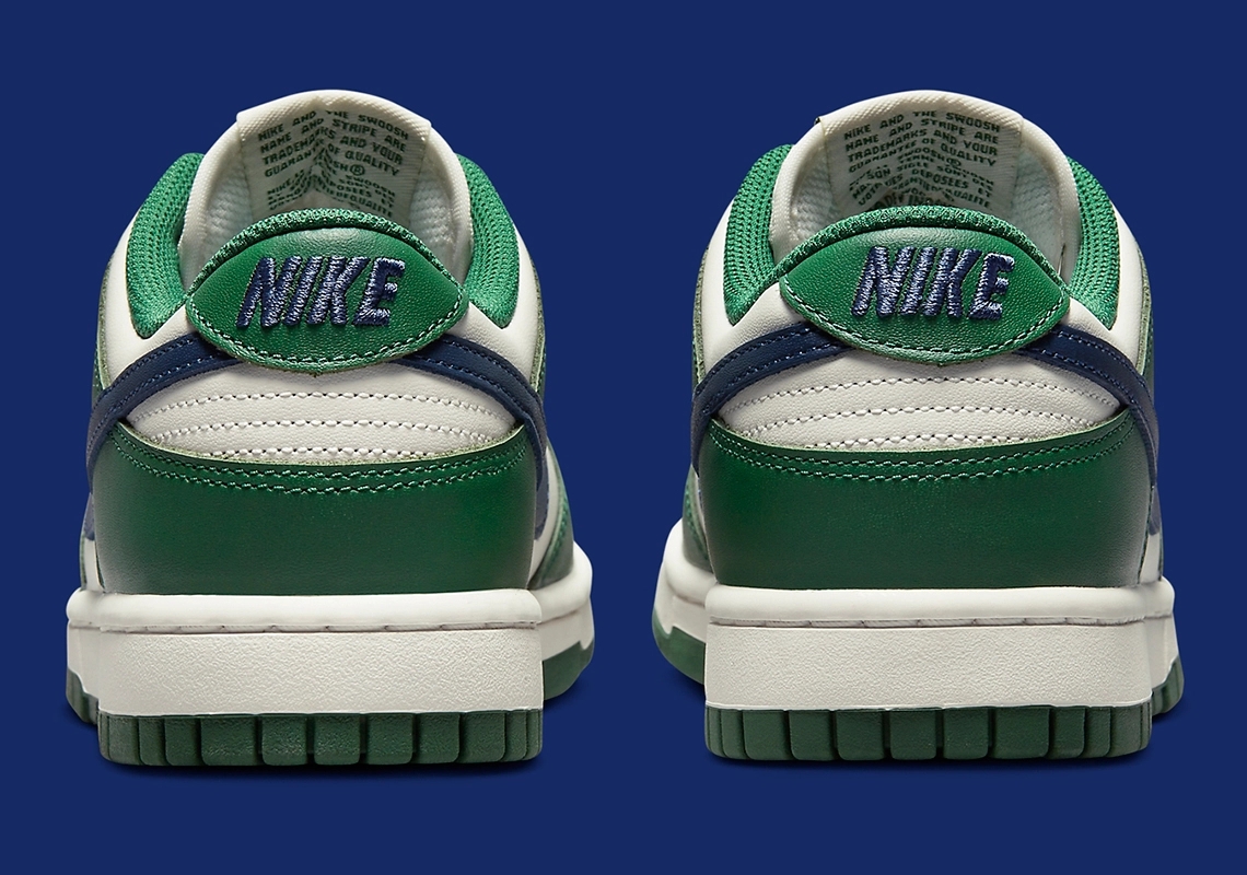 Nike Dunk Low Gorge Green Womens Lifestyle Shoes White Green