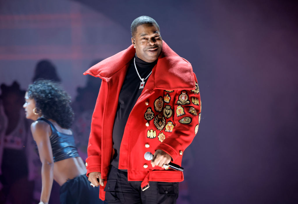 Busta Rhymes Performs With Janet Jackson