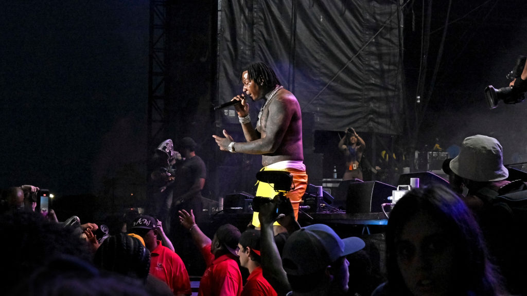 Beale Street Music Festival performer Moneybagg Yo on stage.