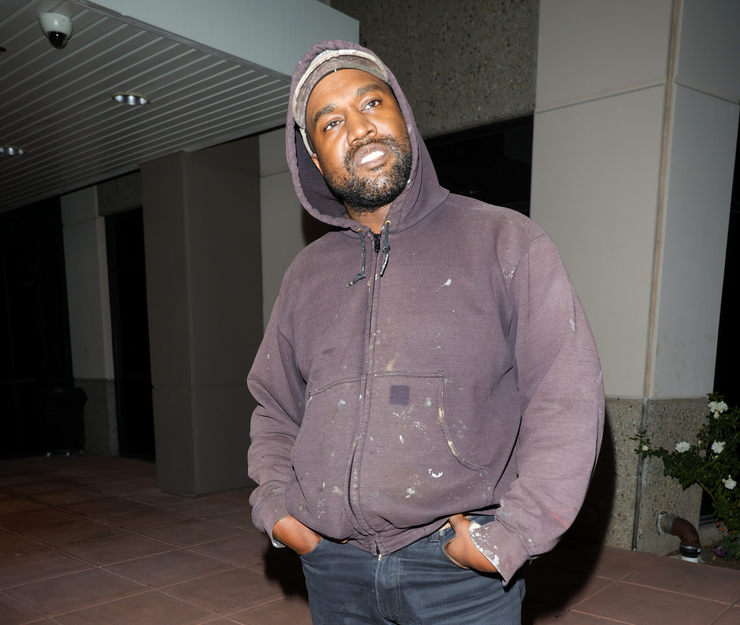 Kanye West Yells At Paparazzi While Heading To Church