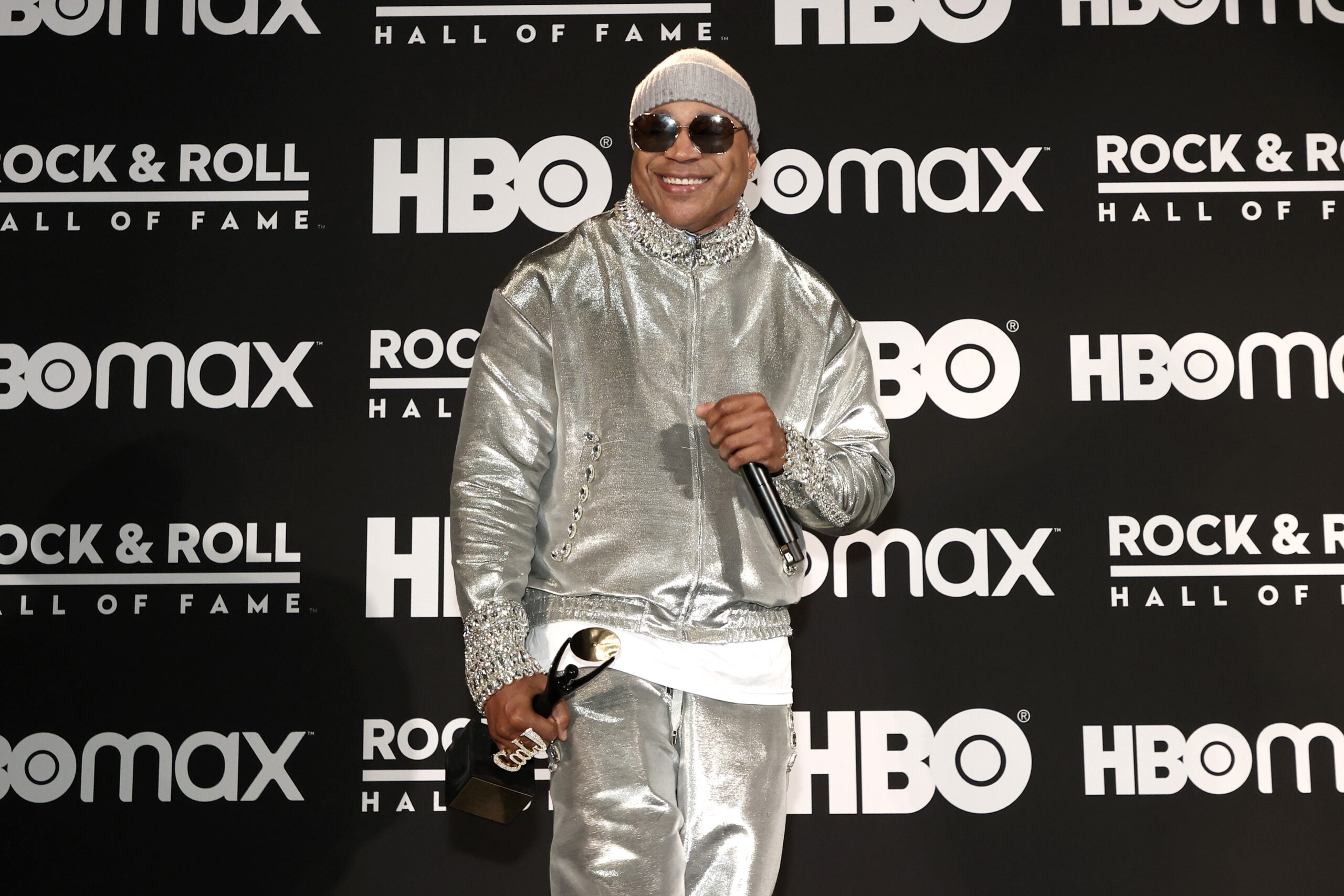 LL Cool J Postpones Tour Dates, Confusing Fans