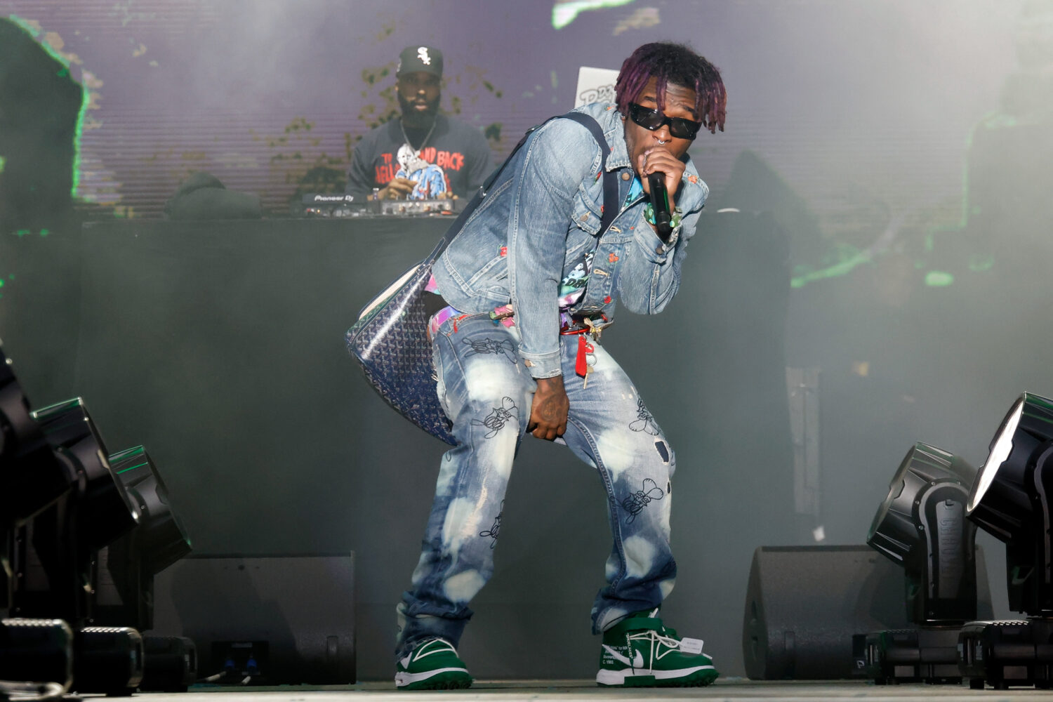 Lil Uzi Vert Stops The Pink Tape Leaks By Keeping Album On USB Chain