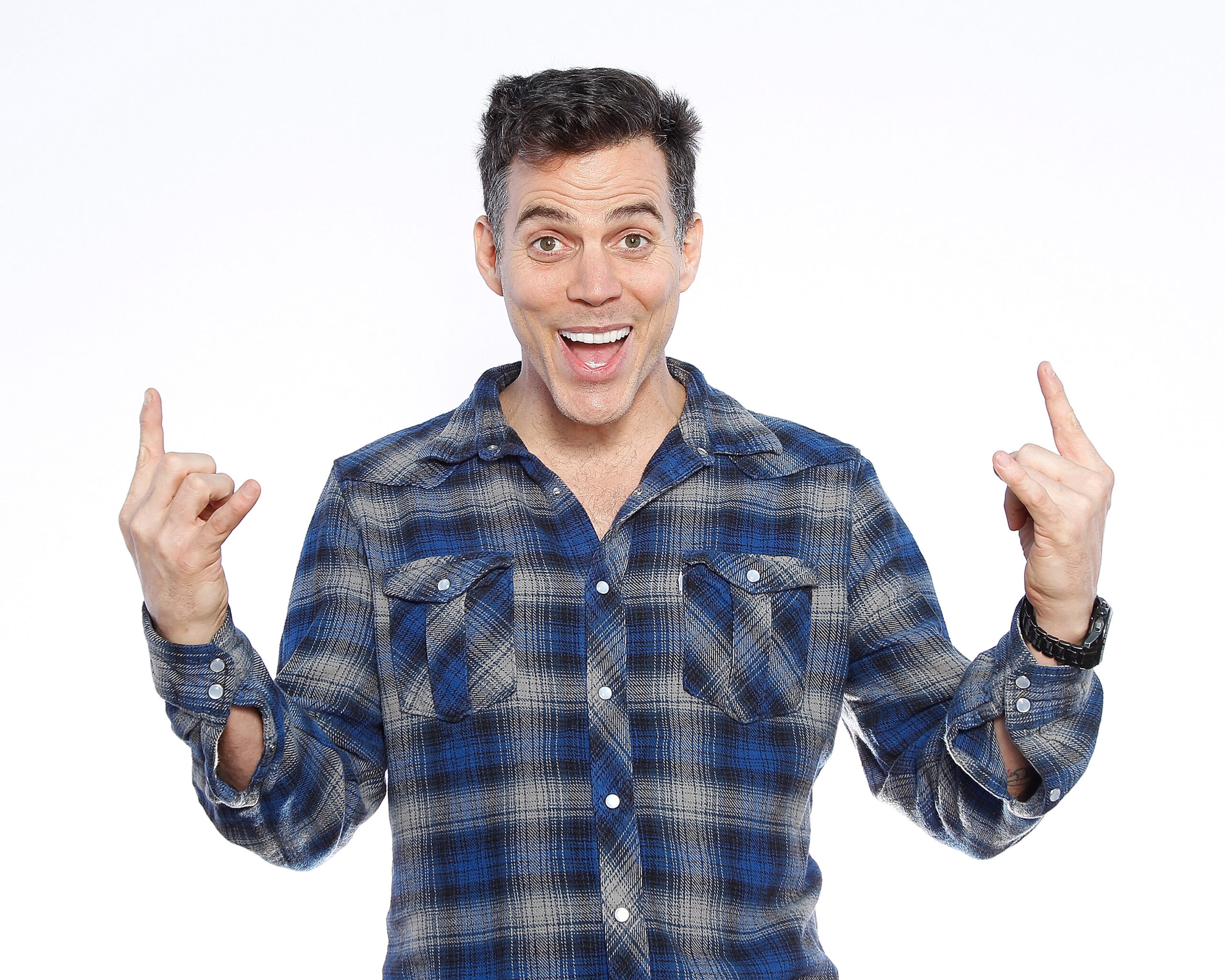 Steve-O Reflects On Raekwon Confronting Him Over