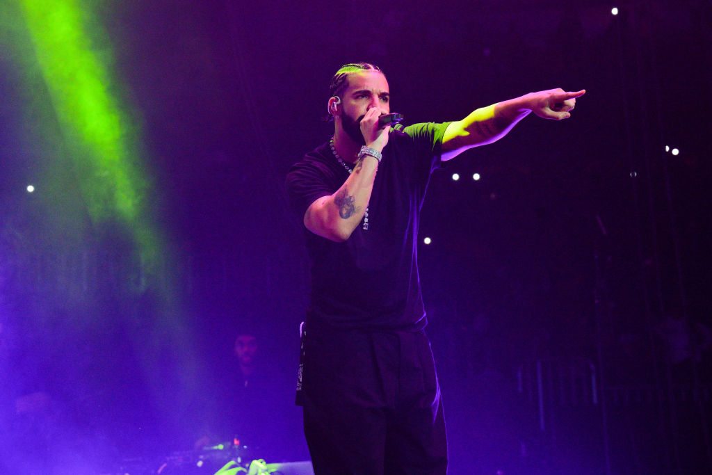 Drake Shares New Trailer For "It's All A Blur" Tour