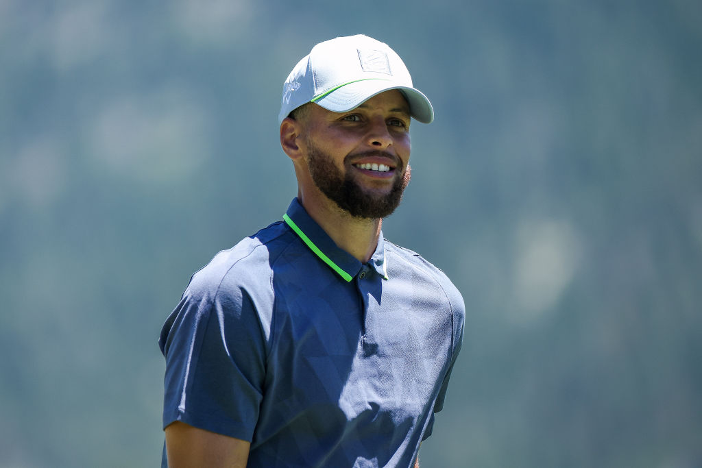 Steph Curry Does Shots With Fans At Golf Tournament