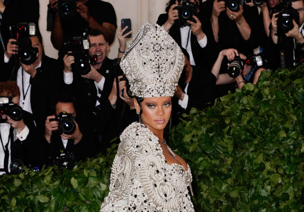 Rihanna Forbids Photos From Being Taken At Museum Exhibit Celebrating Divas