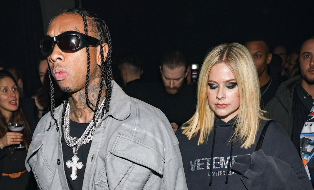 Tyga & Avril Lavigne Club Together After Breakup