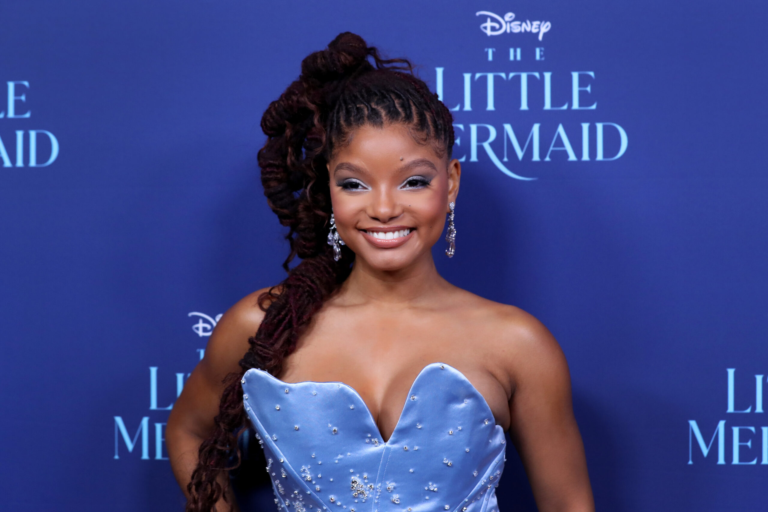 Halle Bailey Net Worth 2023 What Is The Singer Worth?