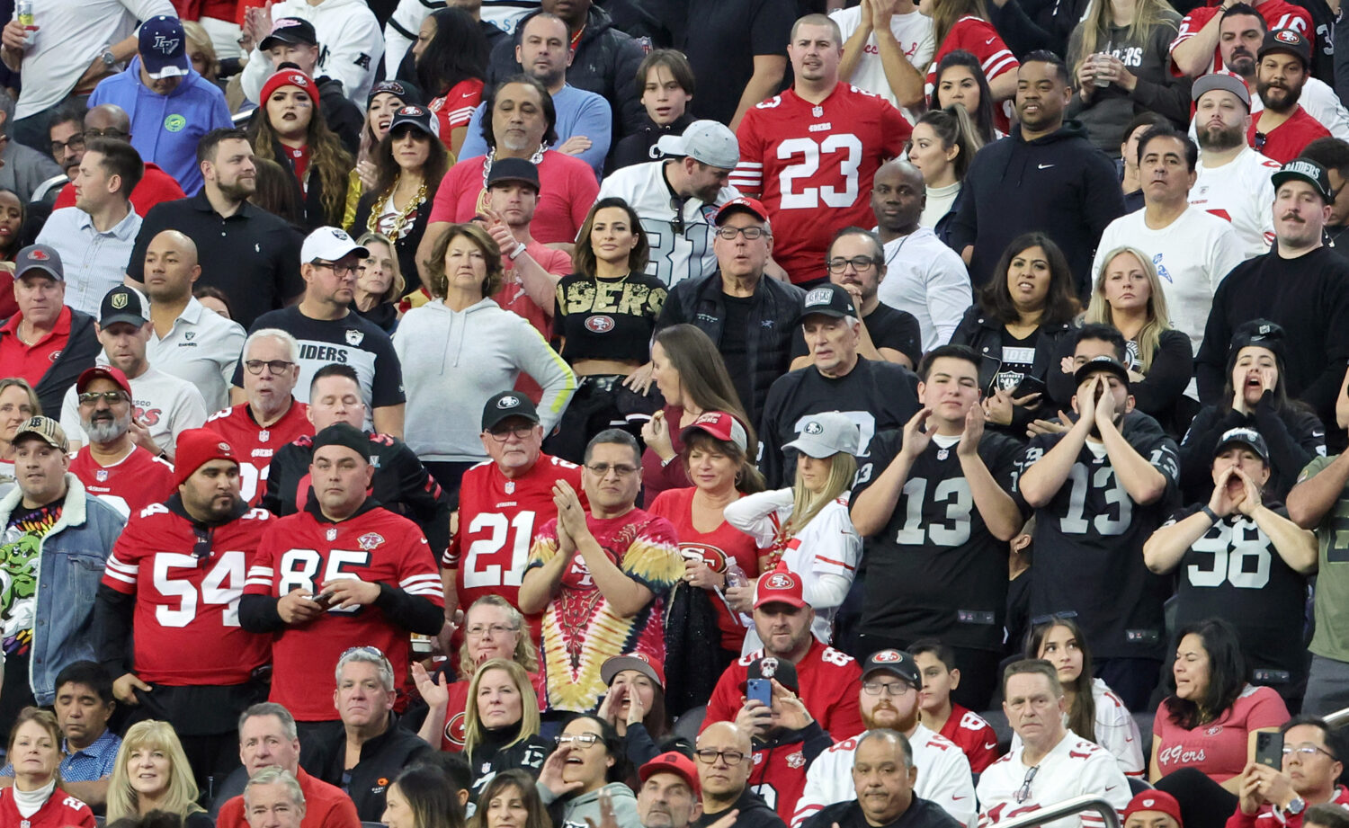 49ers & Raiders Fans Brawl At In-N-Out Leads To Stabbing
