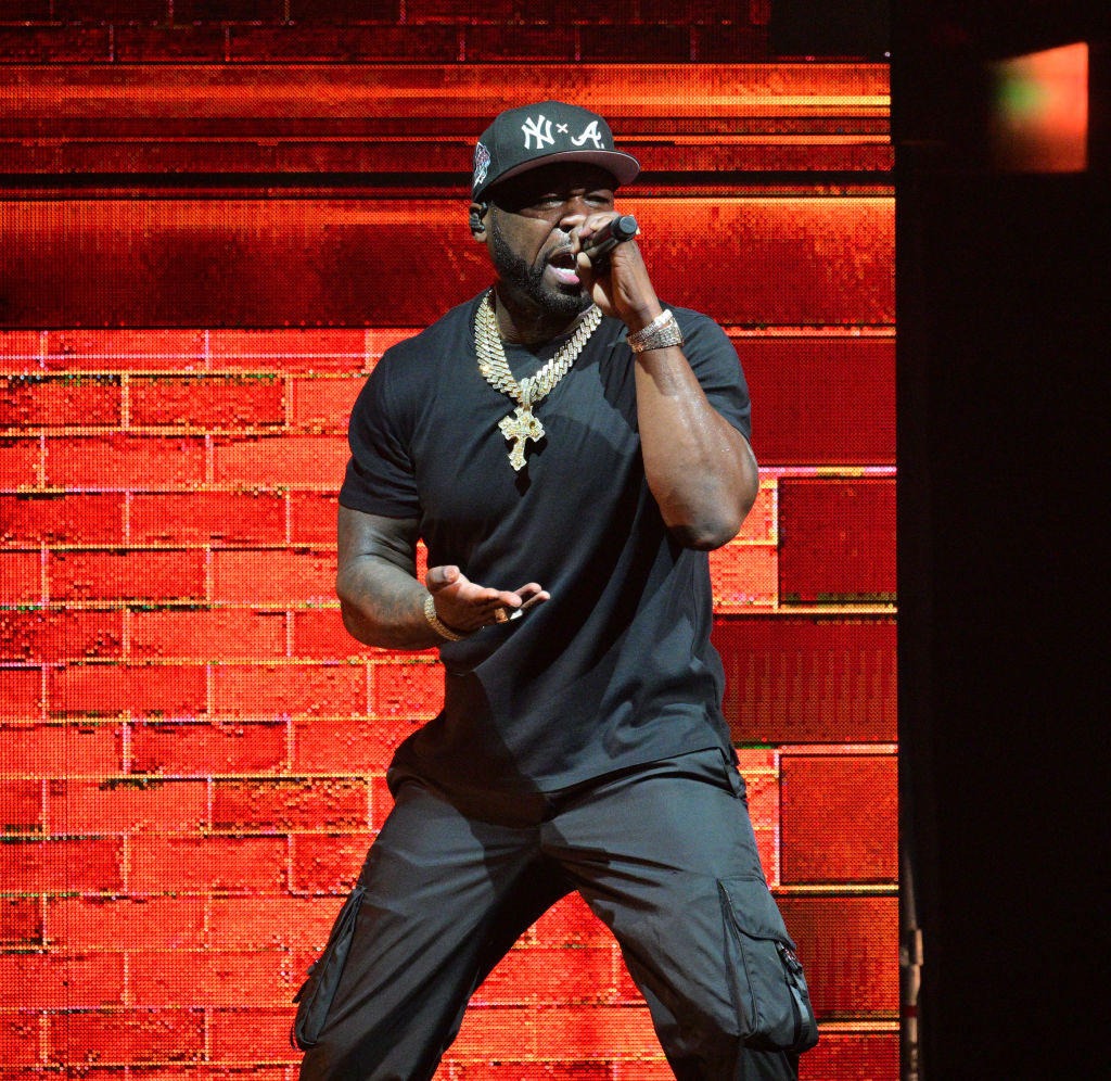 50 Cent Performs At Club LIV In Miami: Watch