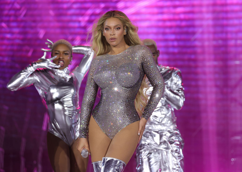 Beyonce Shares Tour Photo Dump From Las Vegas