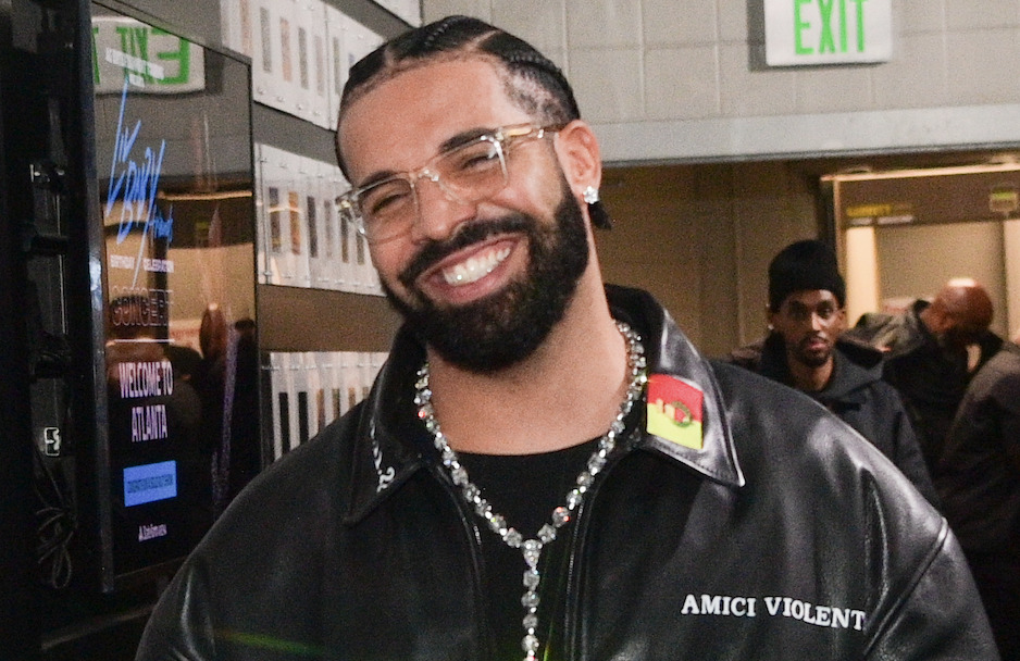 Drake Gifts Fan Pink Birkin Bag During L.A. Concert