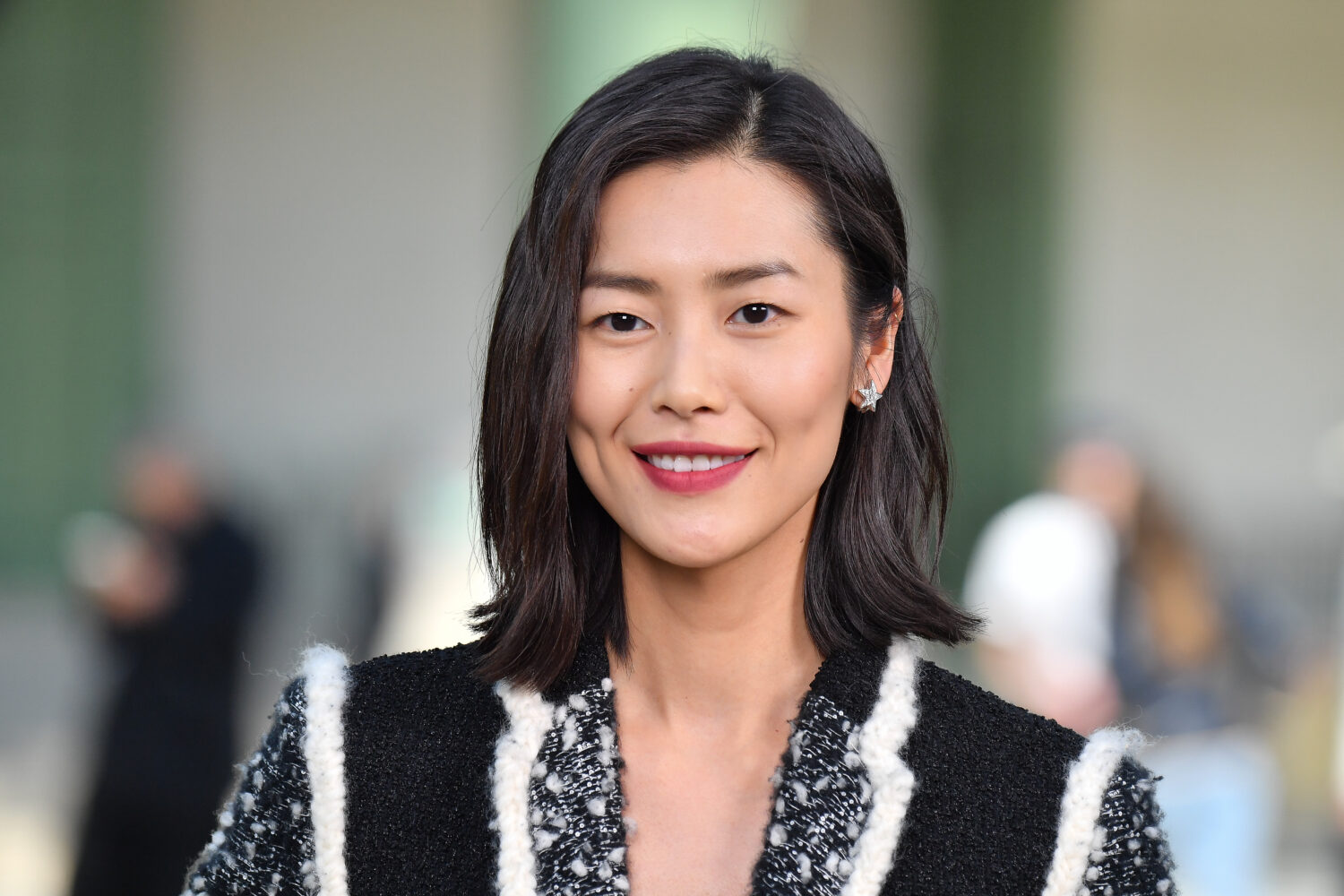 Liu Wen Net Worth 2023 What Is The Model Worth?