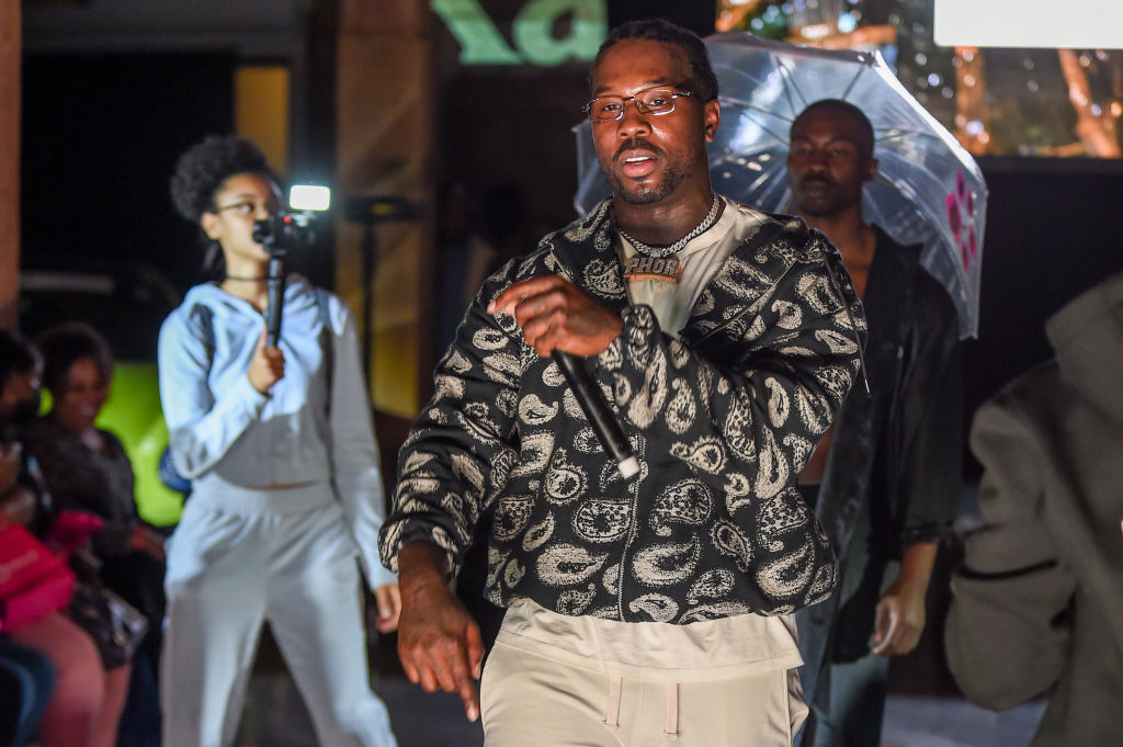 Phor Tells People To Stay In Their Lane Over Dog Cage OnlyFans Picture