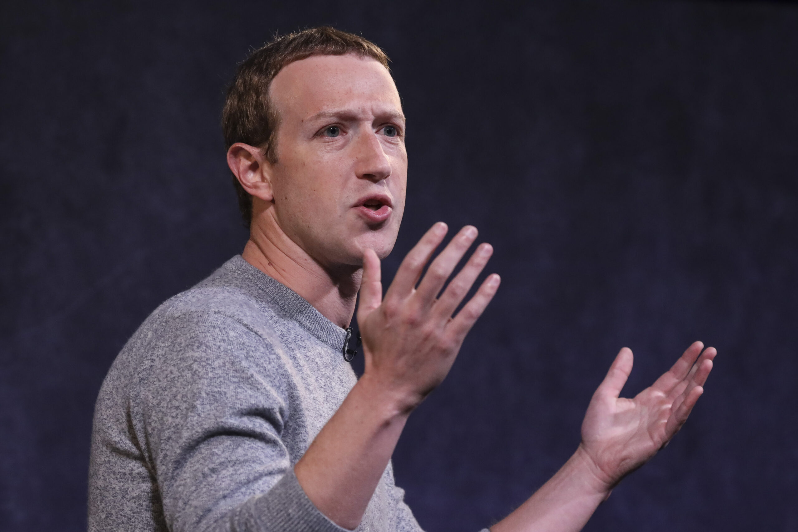 Mark Zuckerberg Calls Out Elon Musk Over Potential Cage Fight