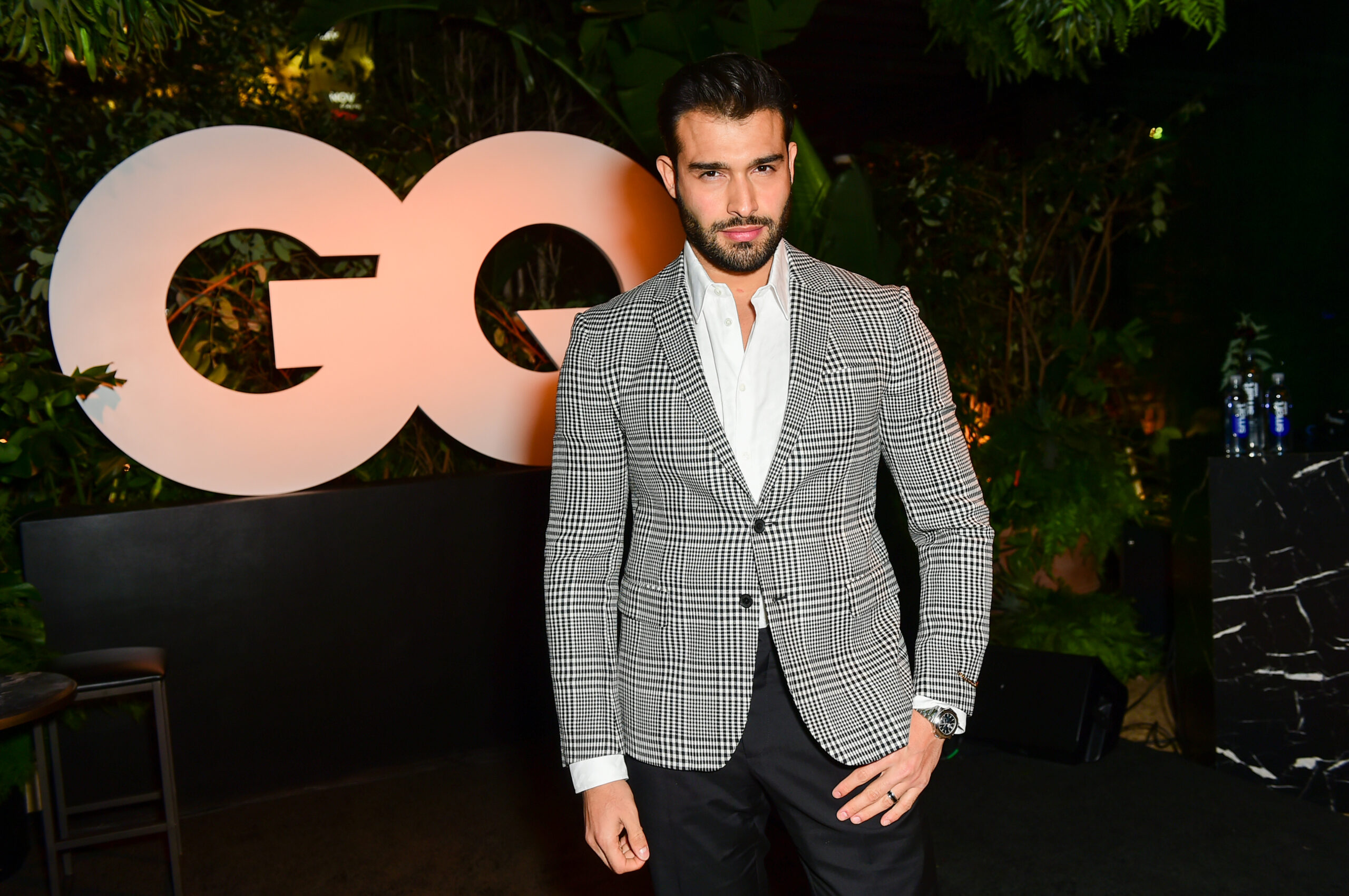 Sam Asghari’s “Paparazzi Disguise” Picked By His IG Followers Amid Britney Spears Divorce
