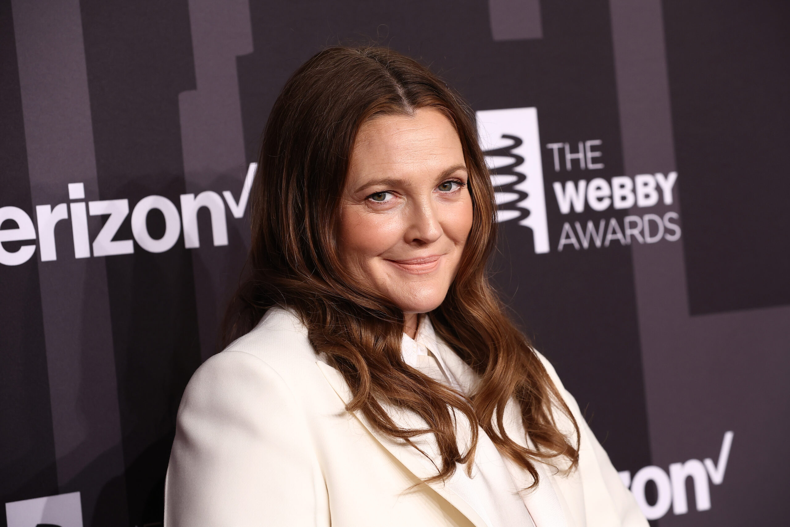 Drew Barrymore Net Worth 2023 What Is The Actress Worth   Drew Barrymore 6 Scaled 