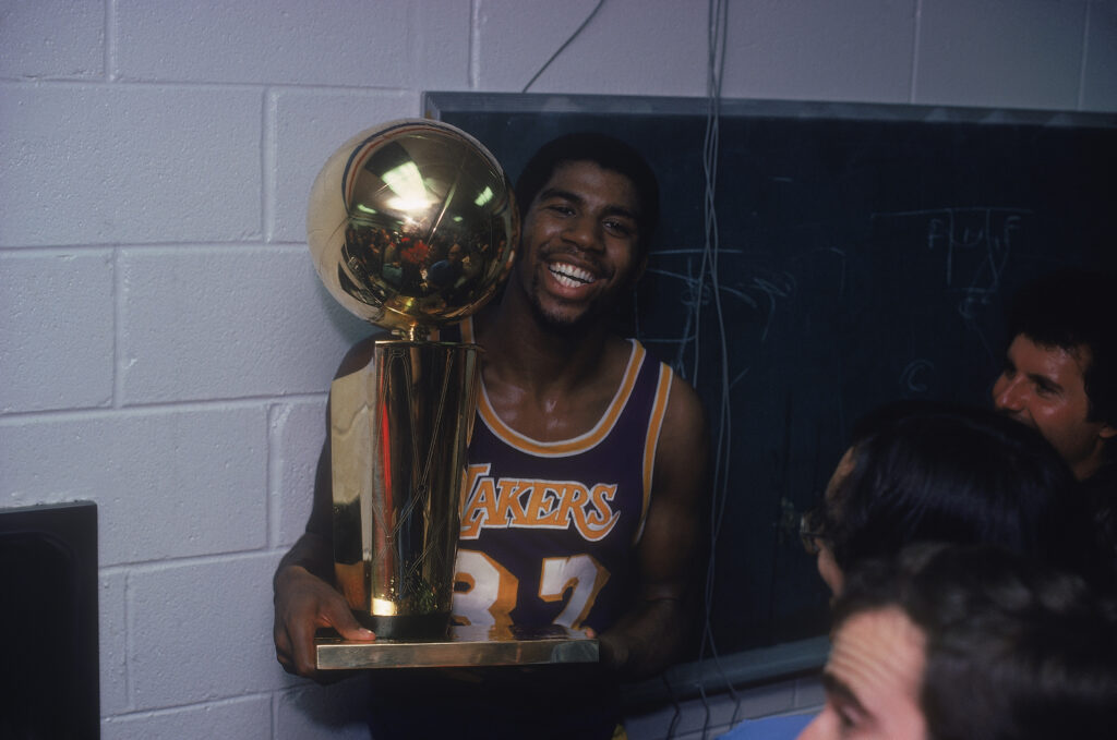Magic Johnson Net Worth: What He Made From The NBA, Starbucks, More - Parade