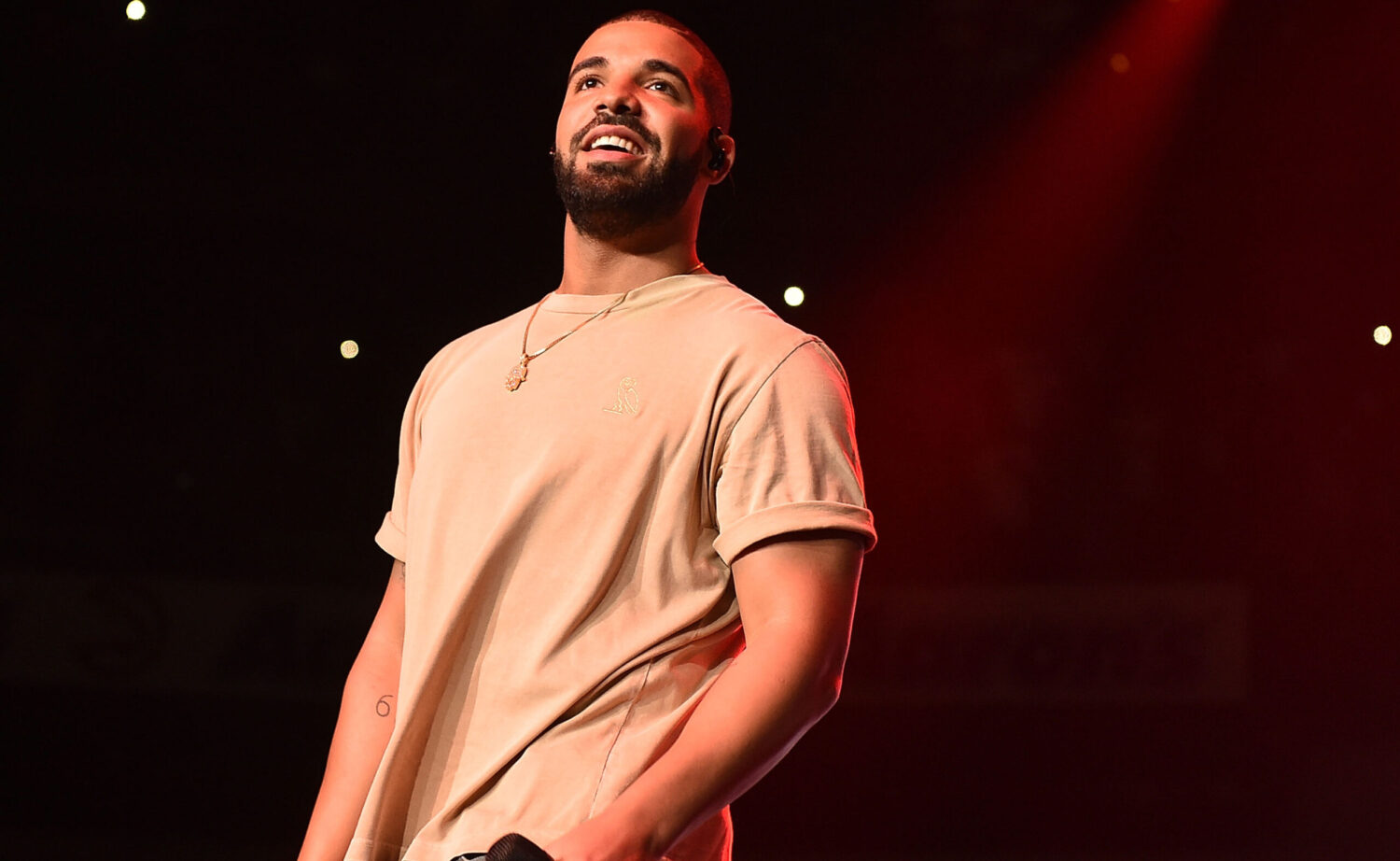 Drake Reveals He's Moving To Houston