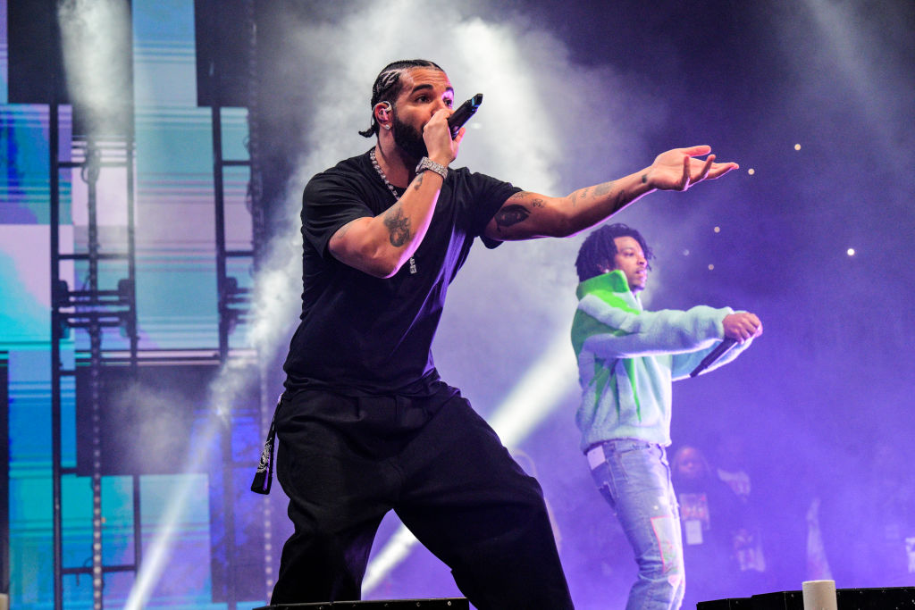 Drake's Nike NOCTA Glide “Black/White” Release Details