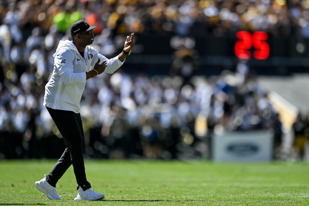 Dwayne Johnson surprises Deion Sanders as Colorado continues