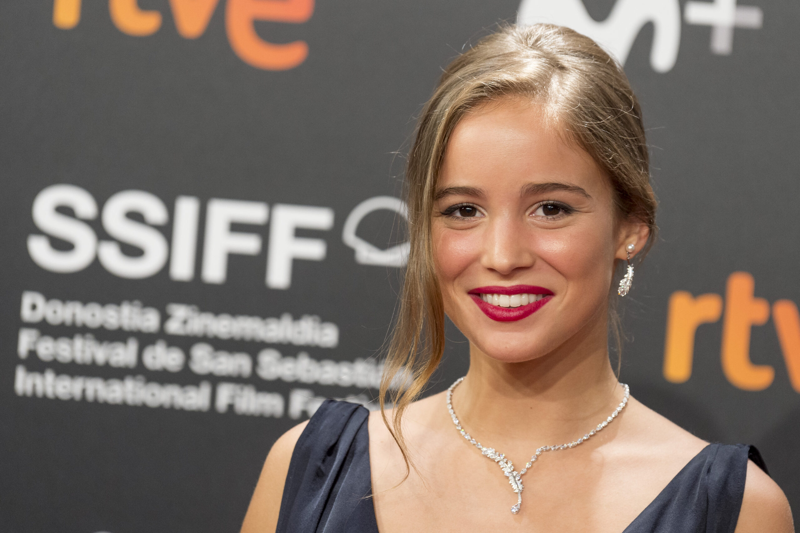 Alba Baptista Net Worth 2023 What Is The Actress Worth?