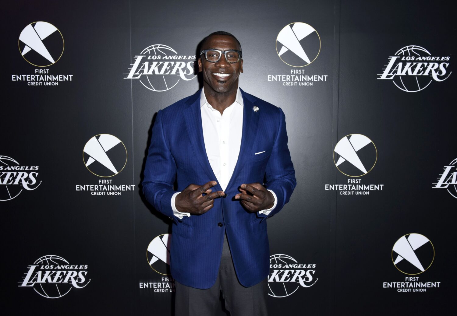 Shannon Sharpe Ditched By Paparazzi For Selena Gomez