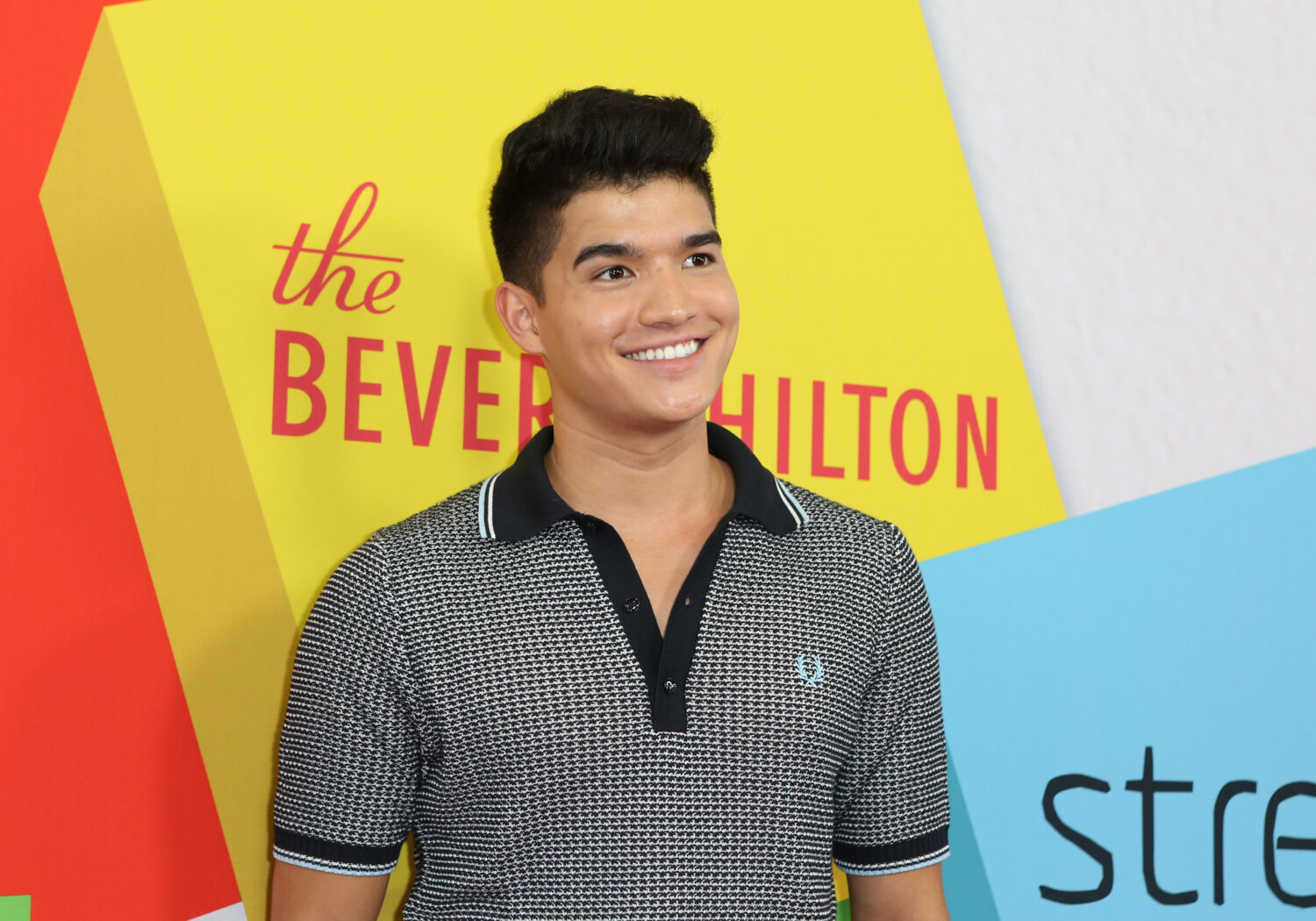 Alex Wassabi Net Worth 2023 What Is The Influencer Boxing Star Worth 1415