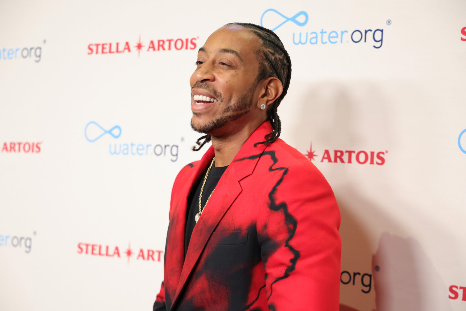Ludacris Rocks Rick Owens In New Clip, Fans Clown Him For Feeling Himself
