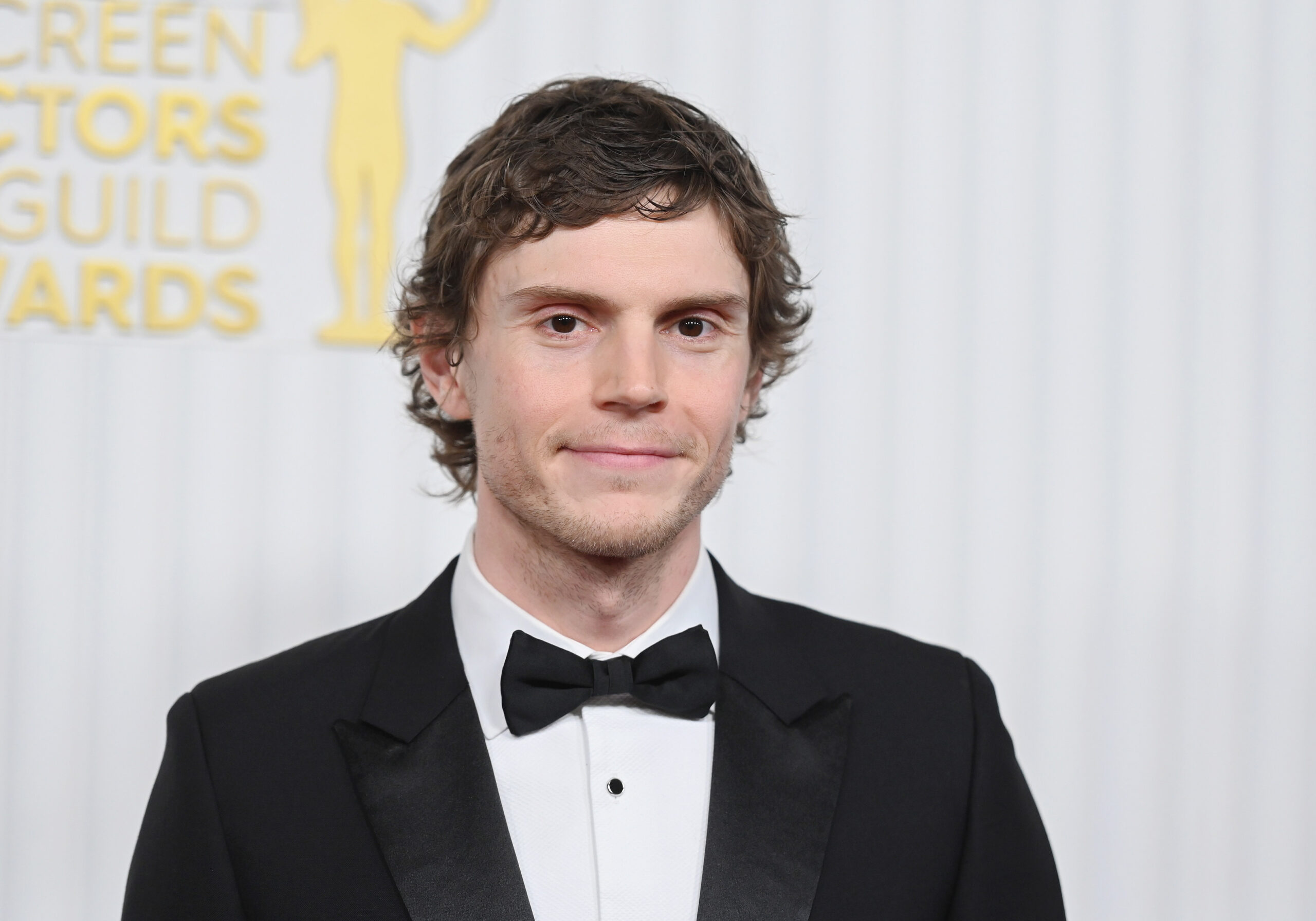 Evan Peters Net Worth 2023 What Is The "AHS" Icon Worth?