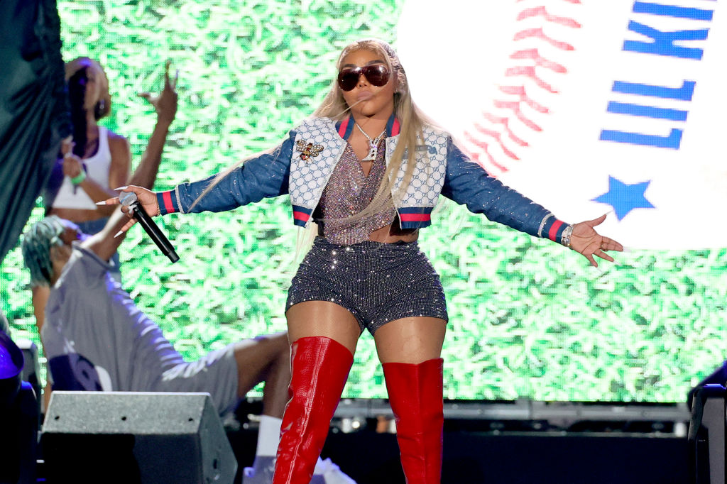 Put Your Lighters Up Lil Kim