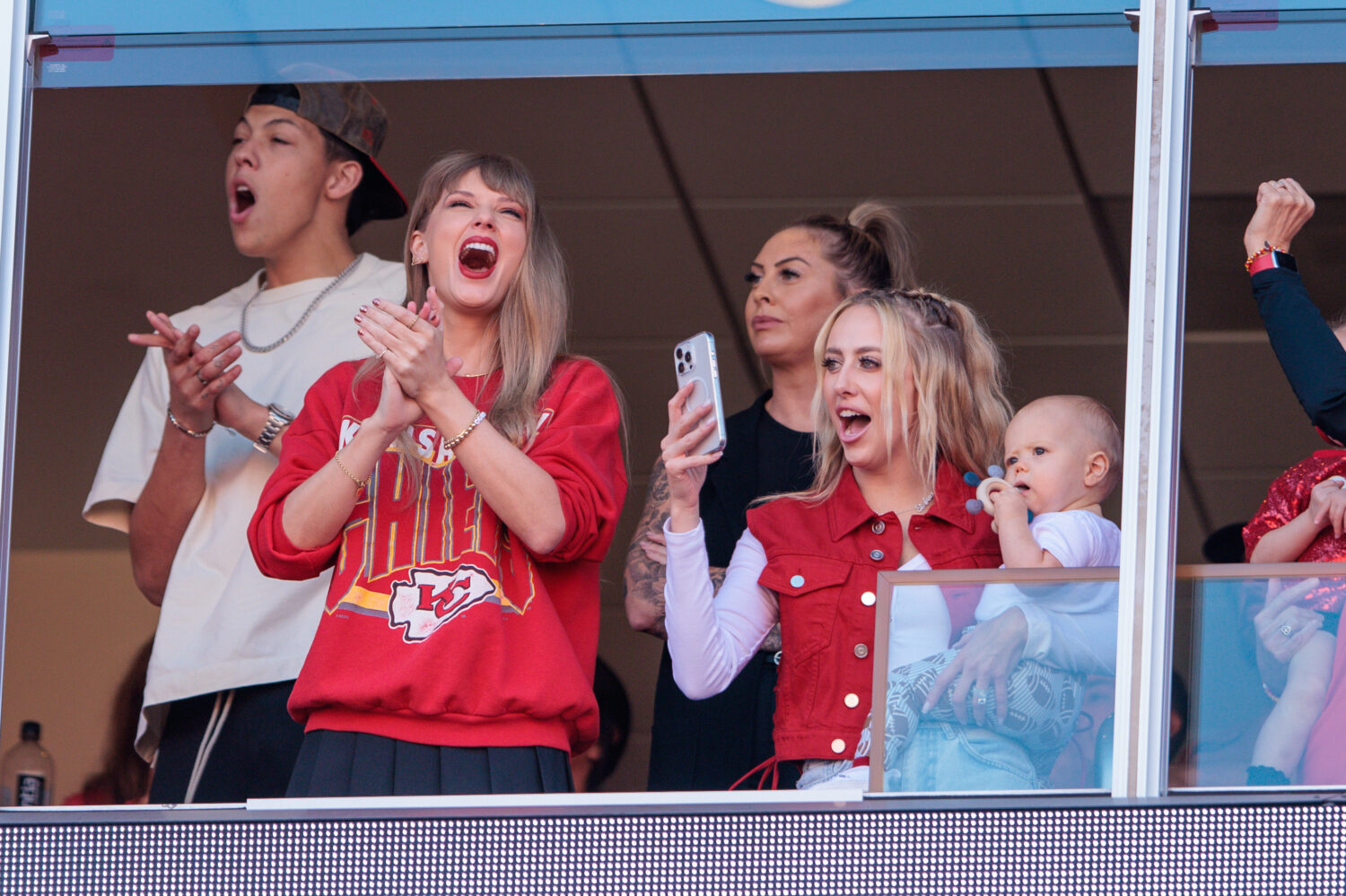 Taylor Swift fans concerned seeing her with Jackson Mahomes