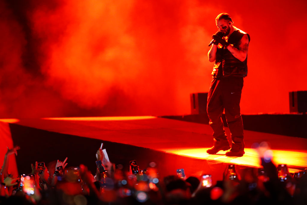 Drake Billboard Highest Grossing Touring Rap Act Hip Hop News